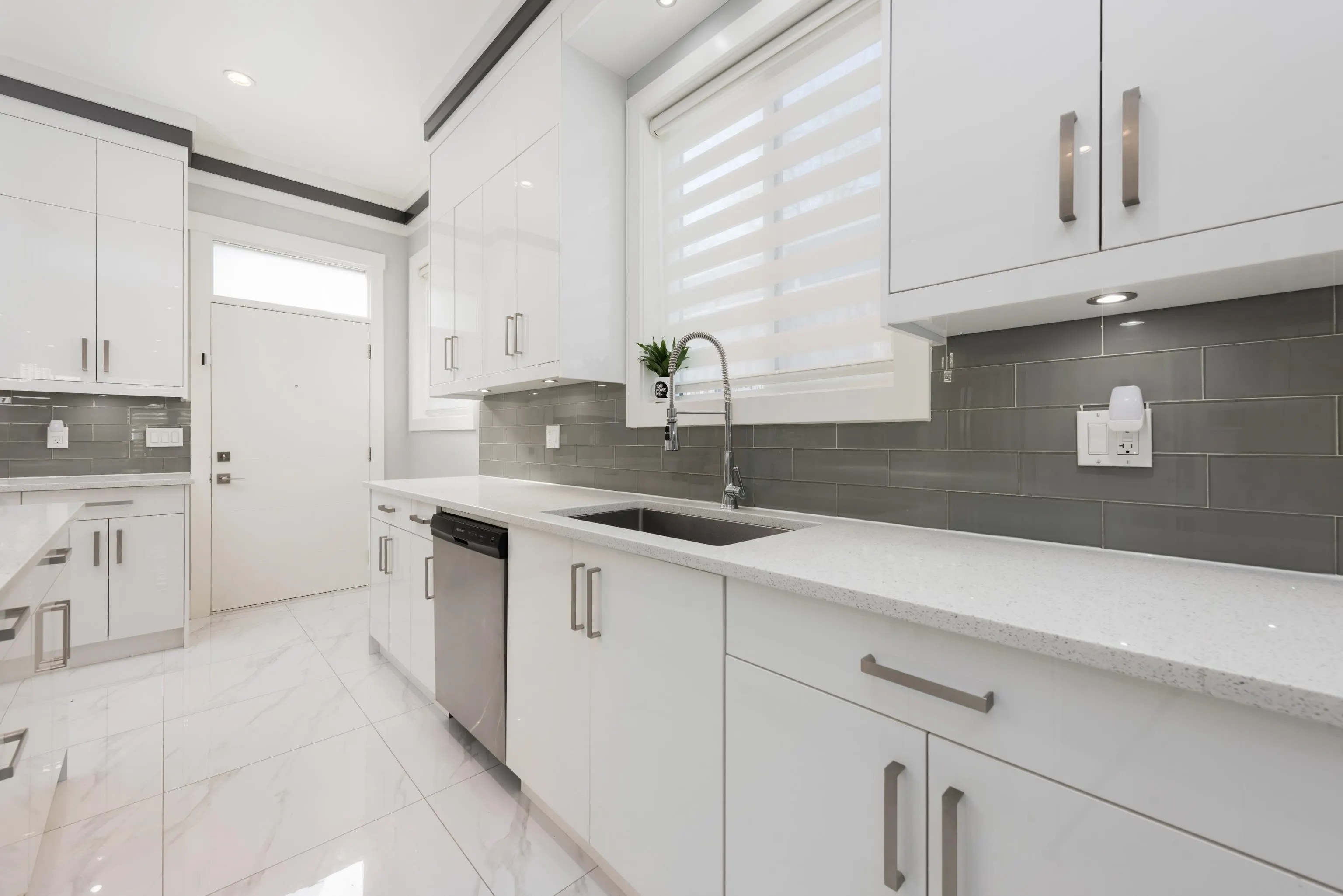 1135 Yorston Court