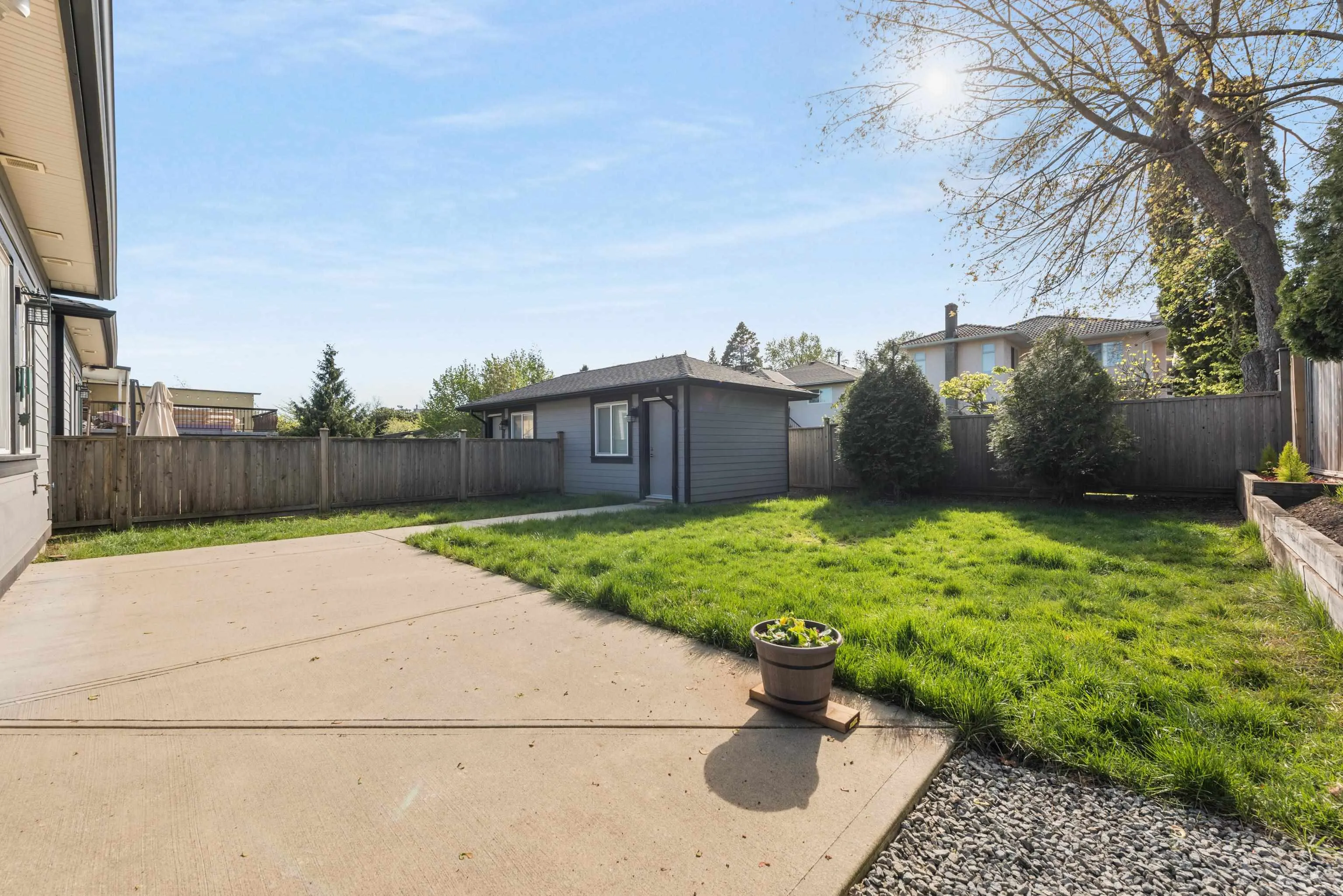 1135 Yorston Court