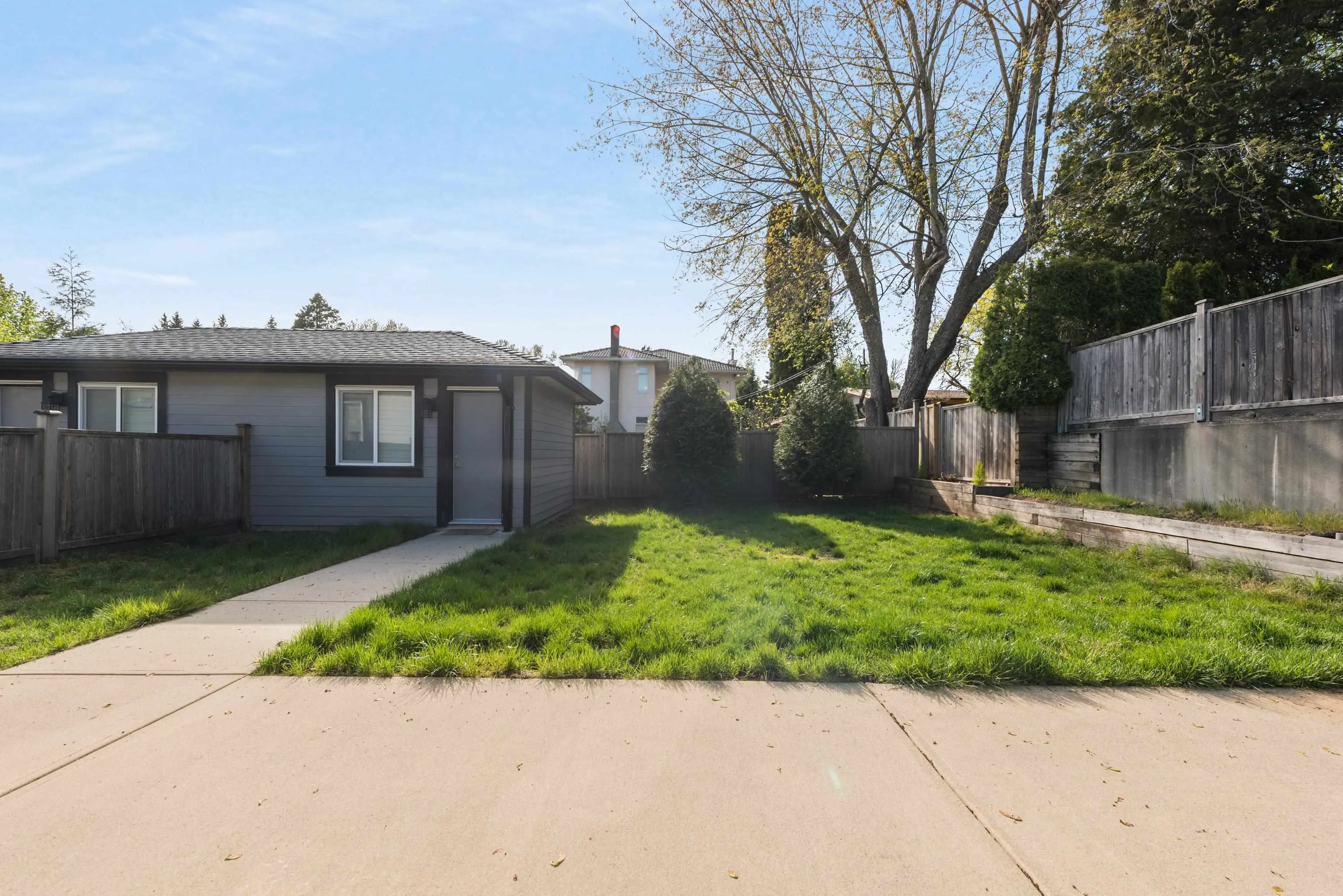1135 Yorston Court