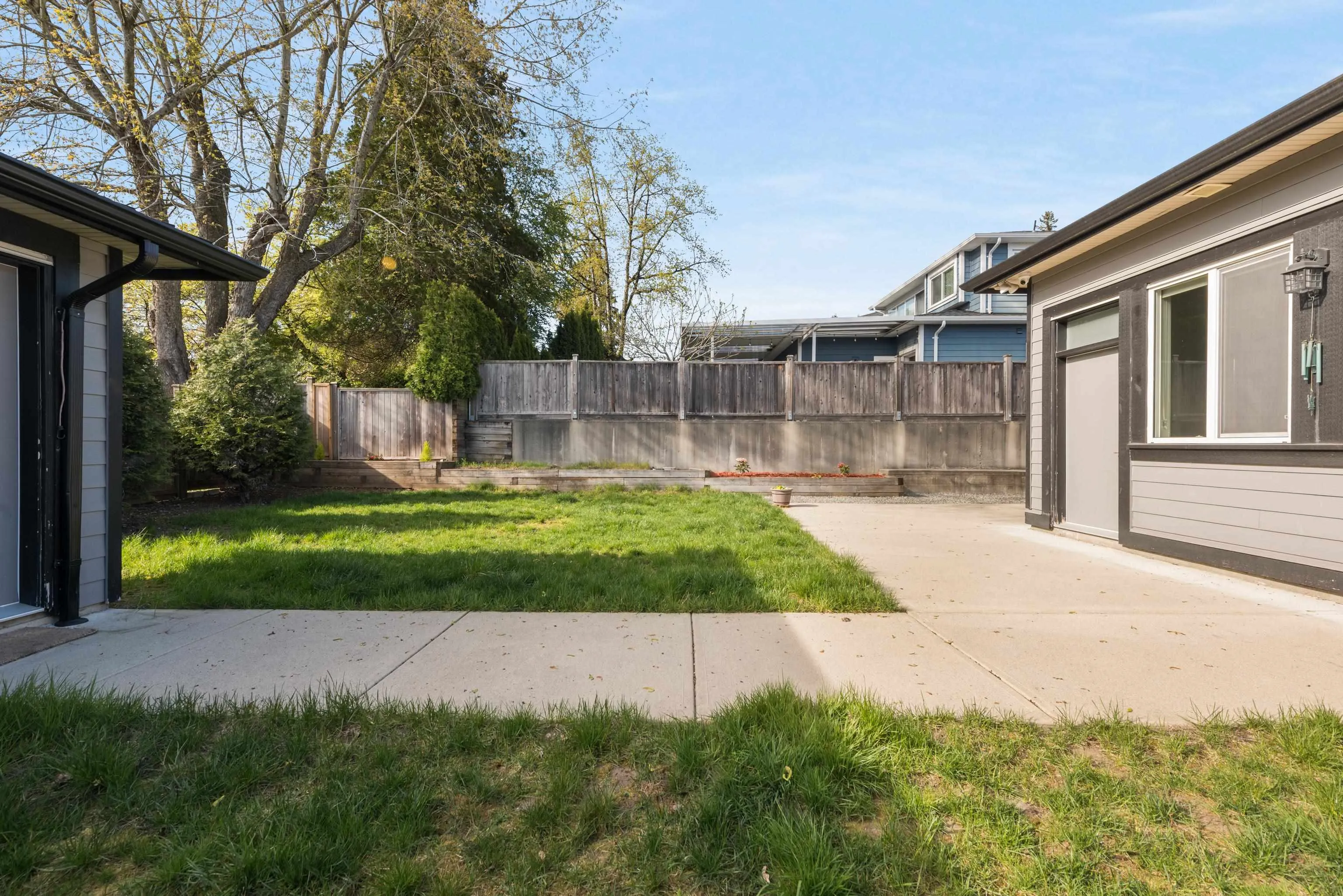 1135 Yorston Court