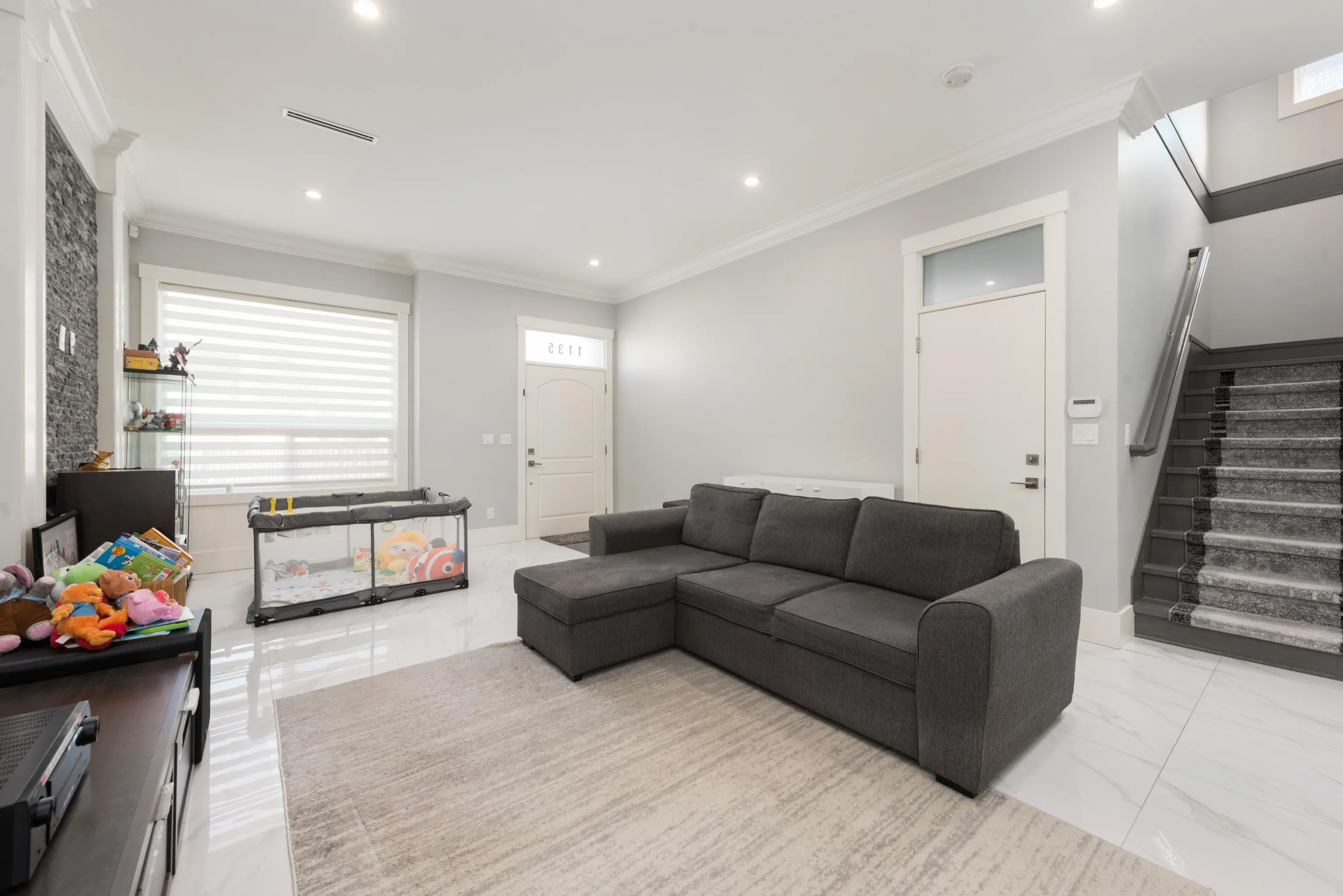 1135 Yorston Court