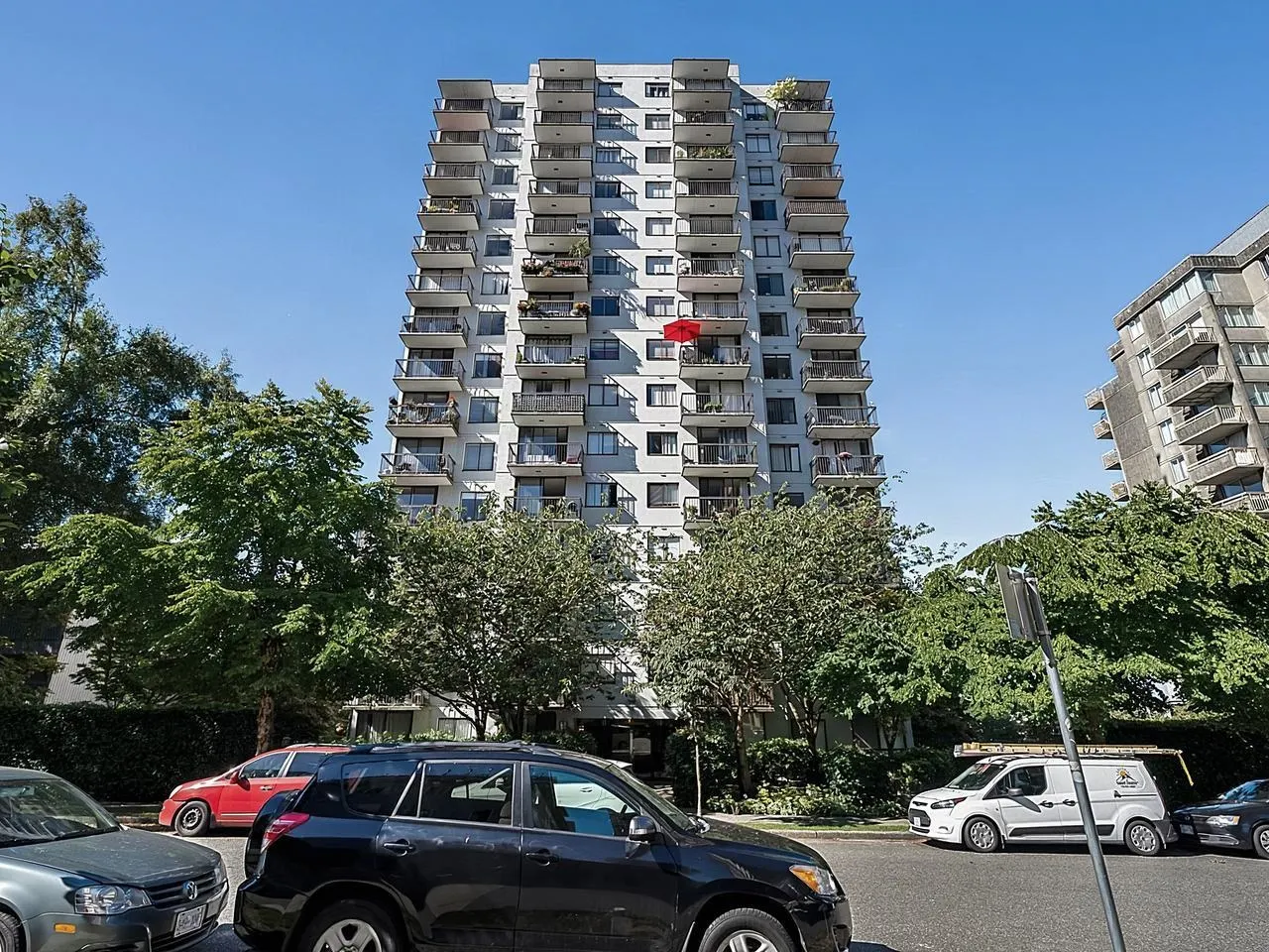 1146 Harwood Street #1008