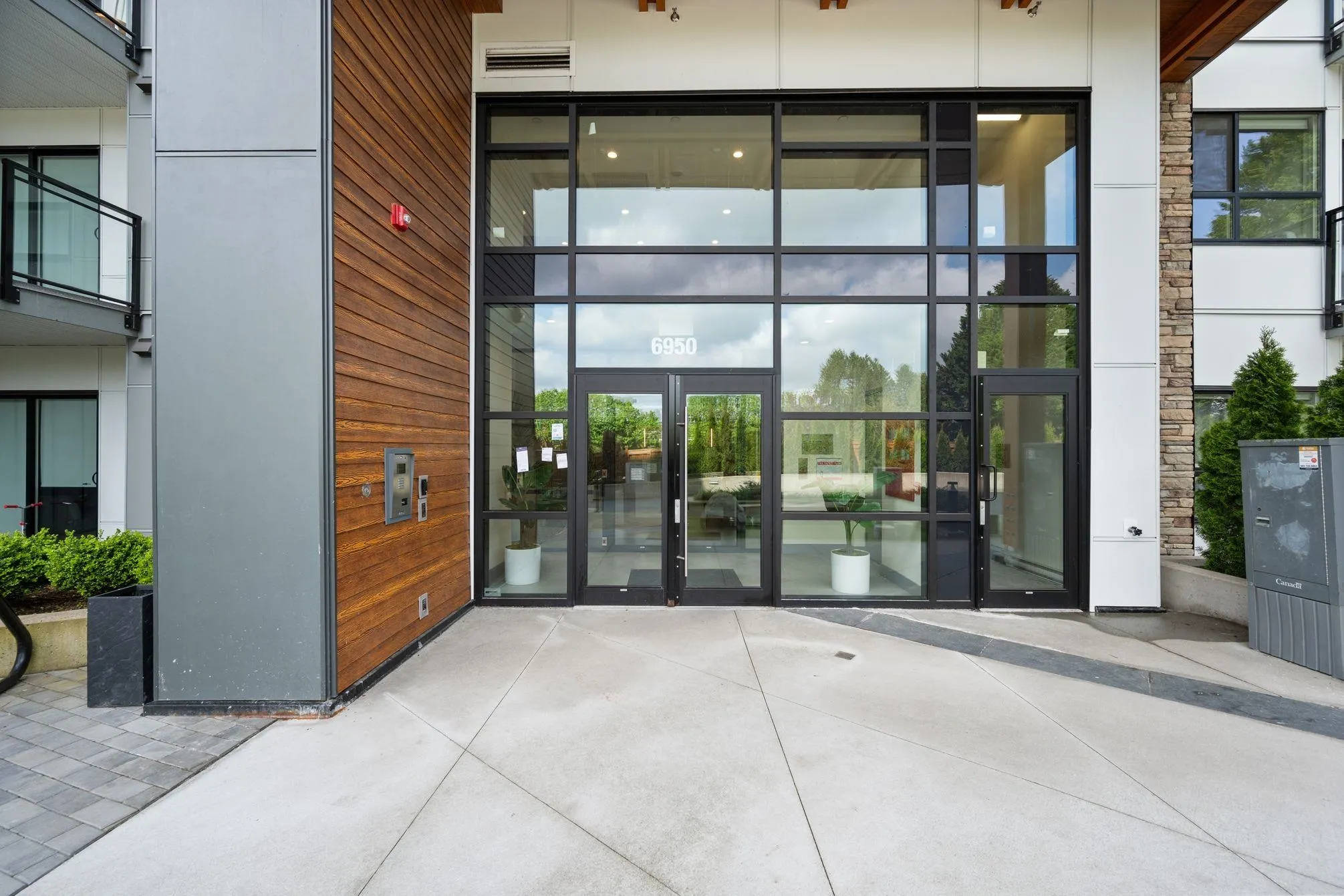 6950 Nicholson Road #416