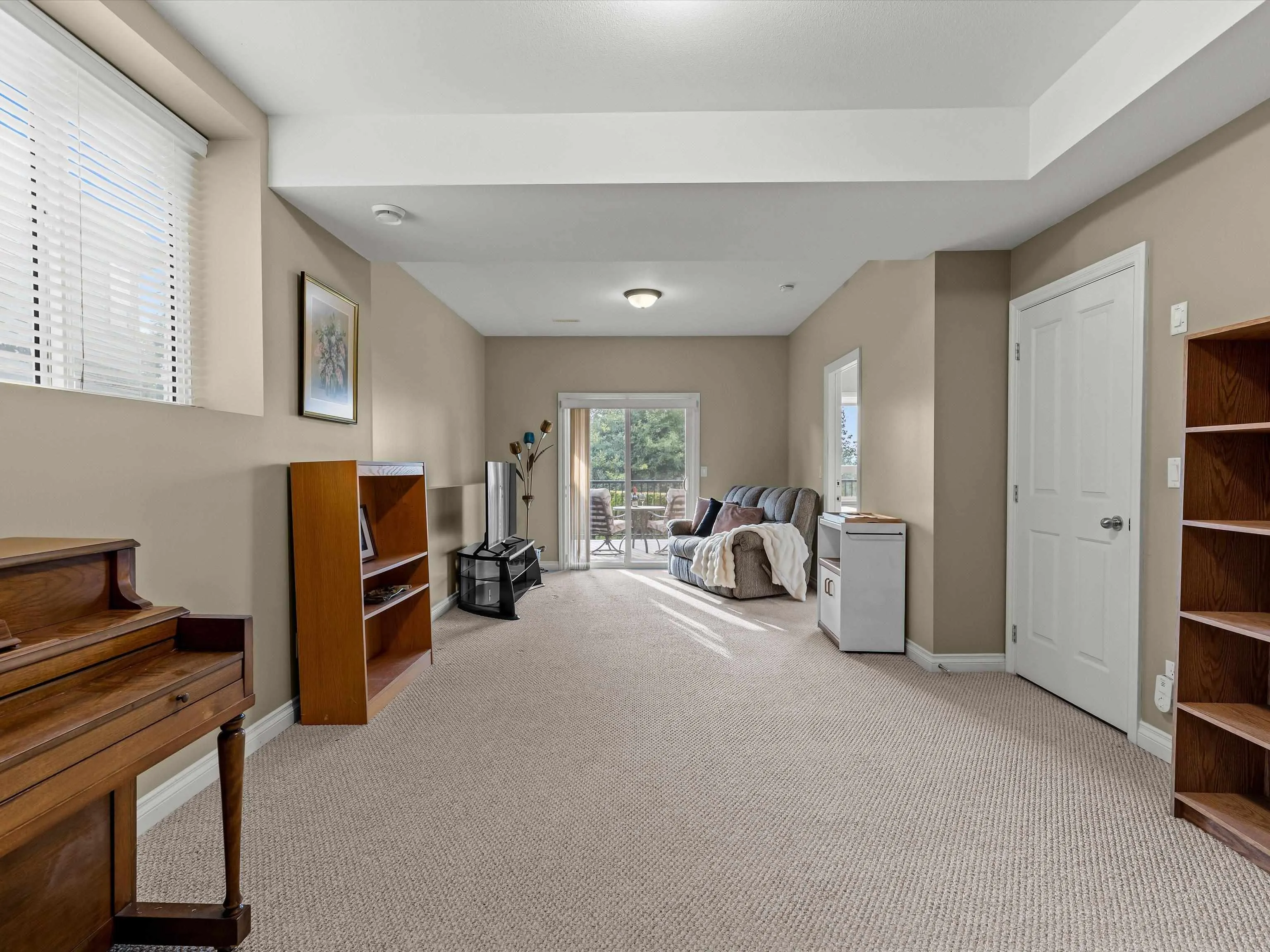 3526 Bassano Terrace