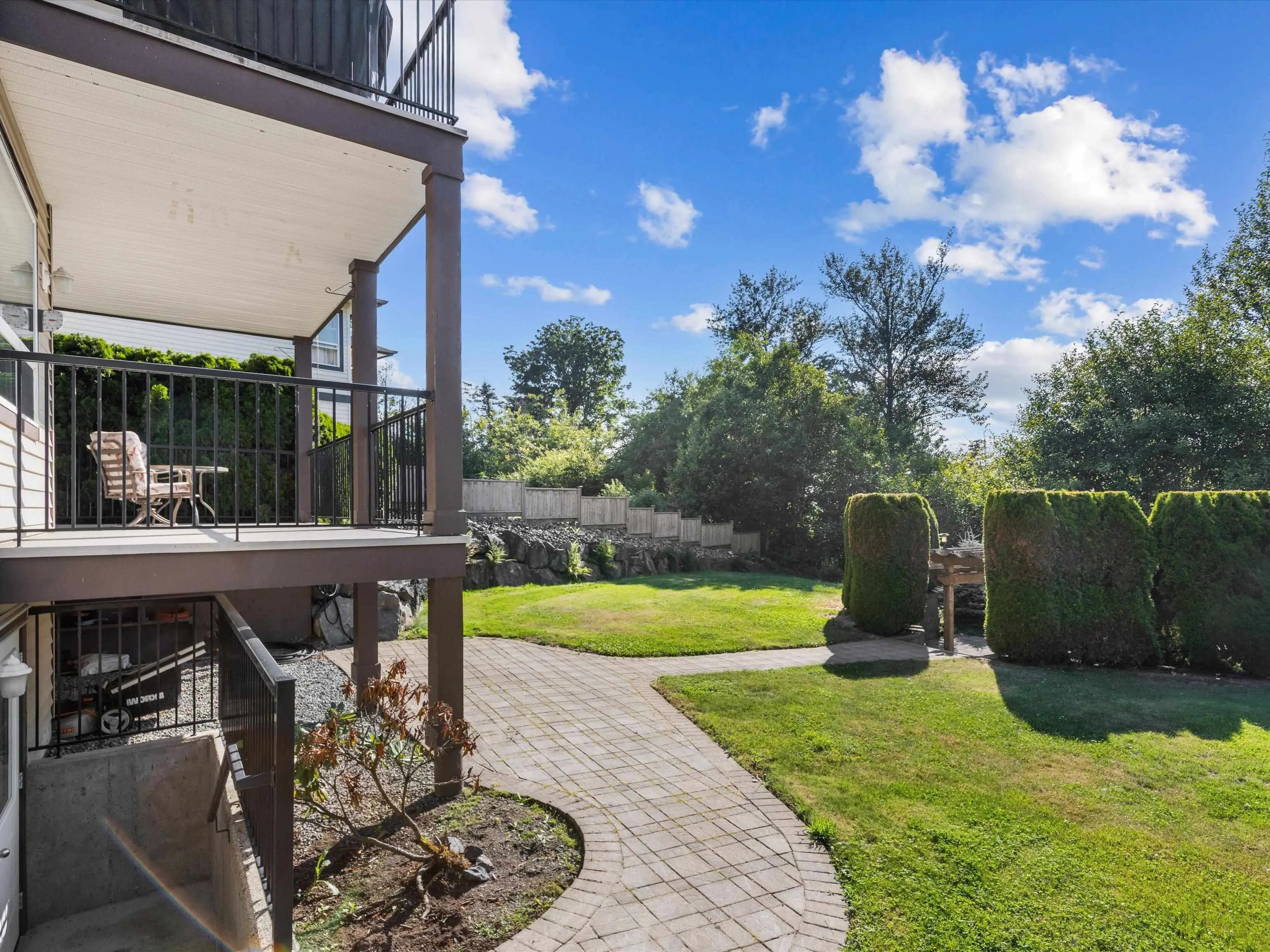 3526 Bassano Terrace