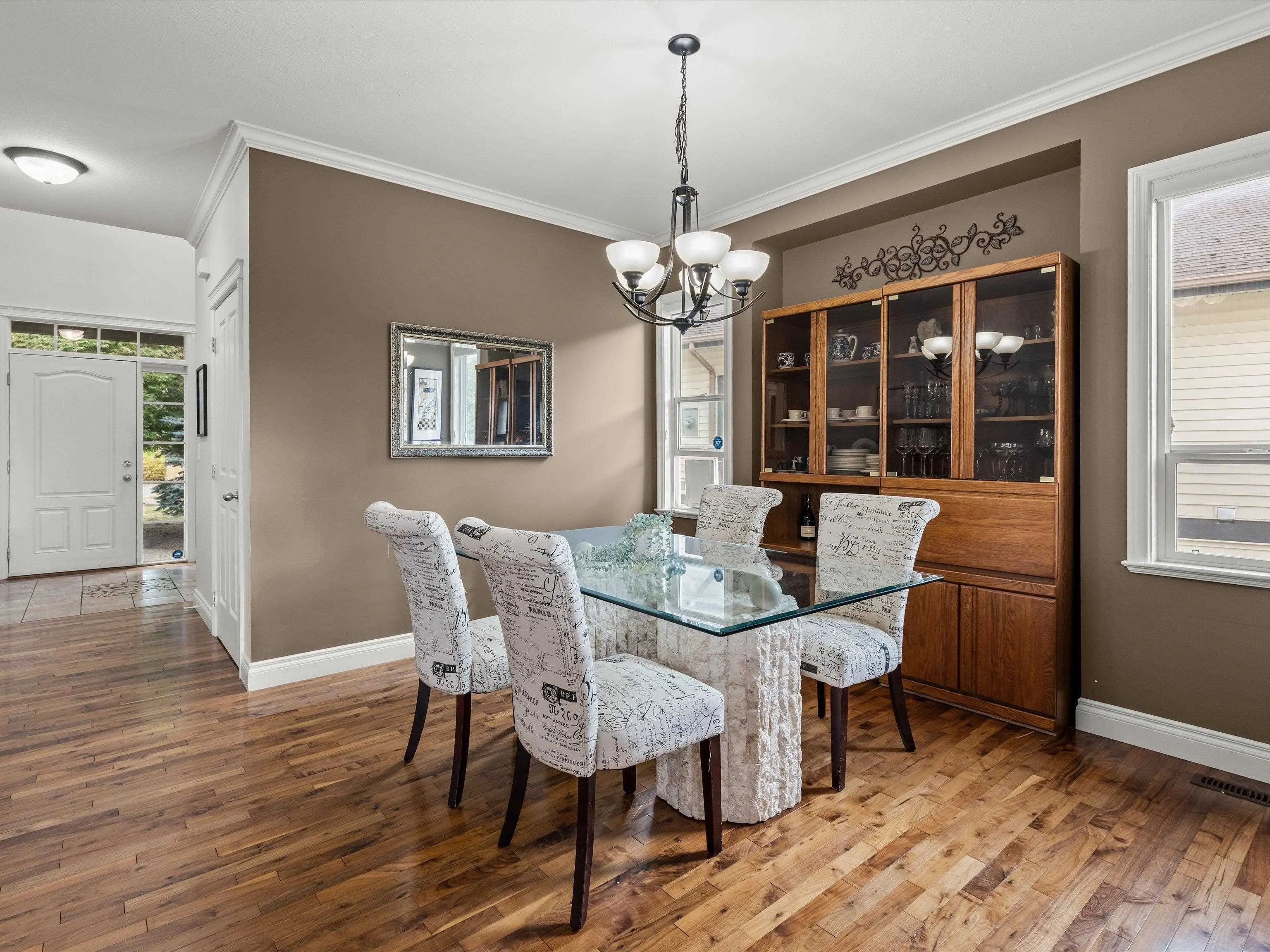 3526 Bassano Terrace