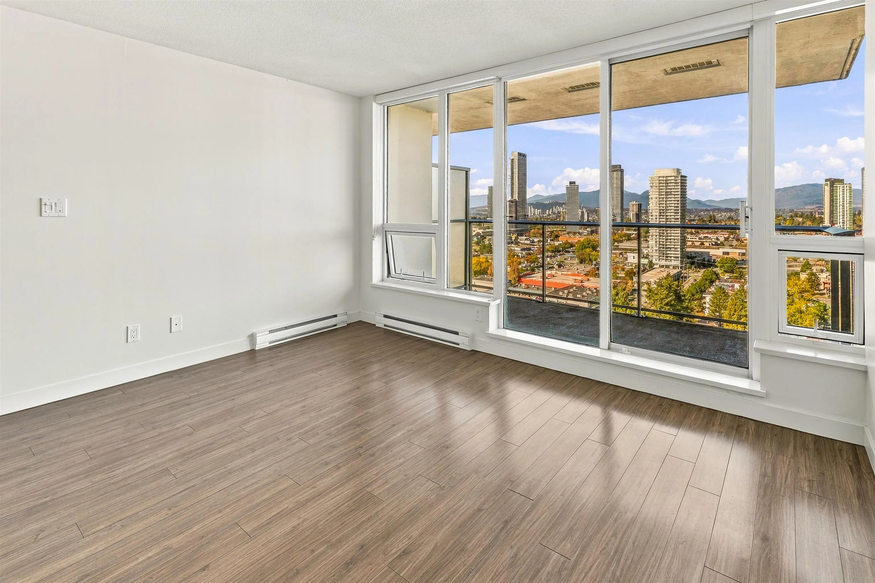 13696 100 Avenue #2611
