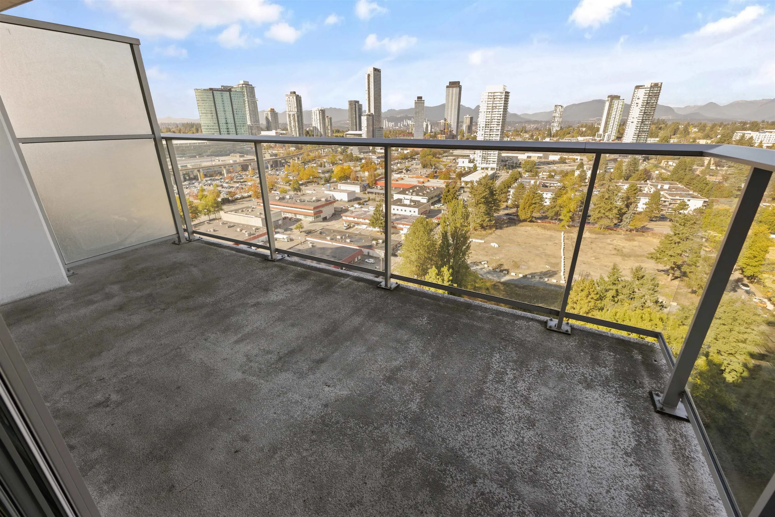13696 100 Avenue #2611