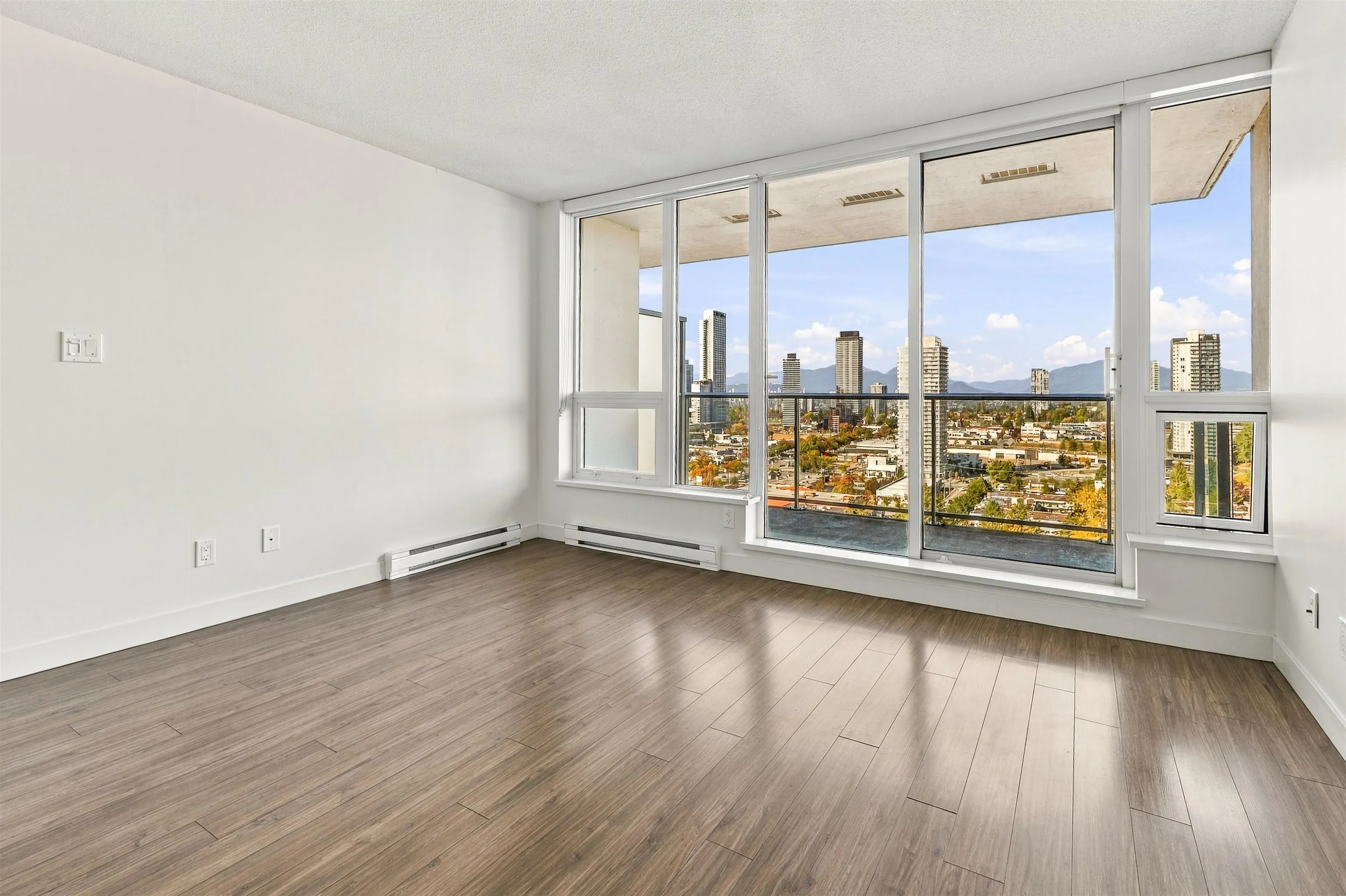 13696 100 Avenue #2611