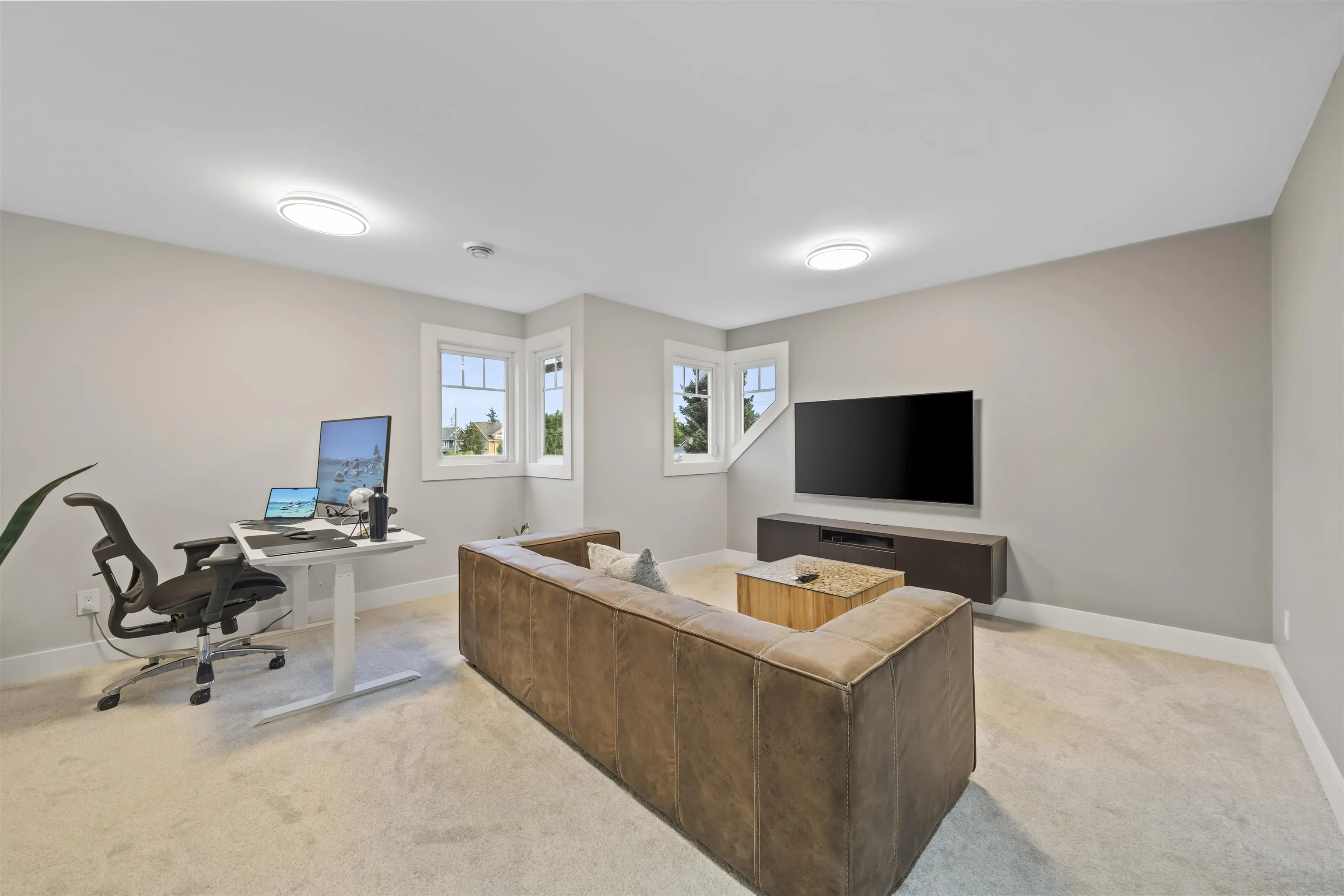 5358 Crescent Drive