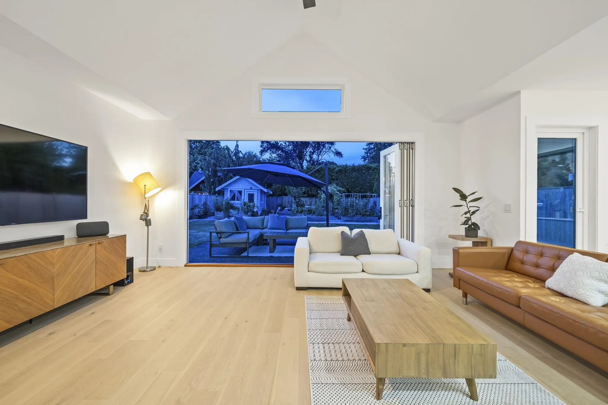 5358 Crescent Drive