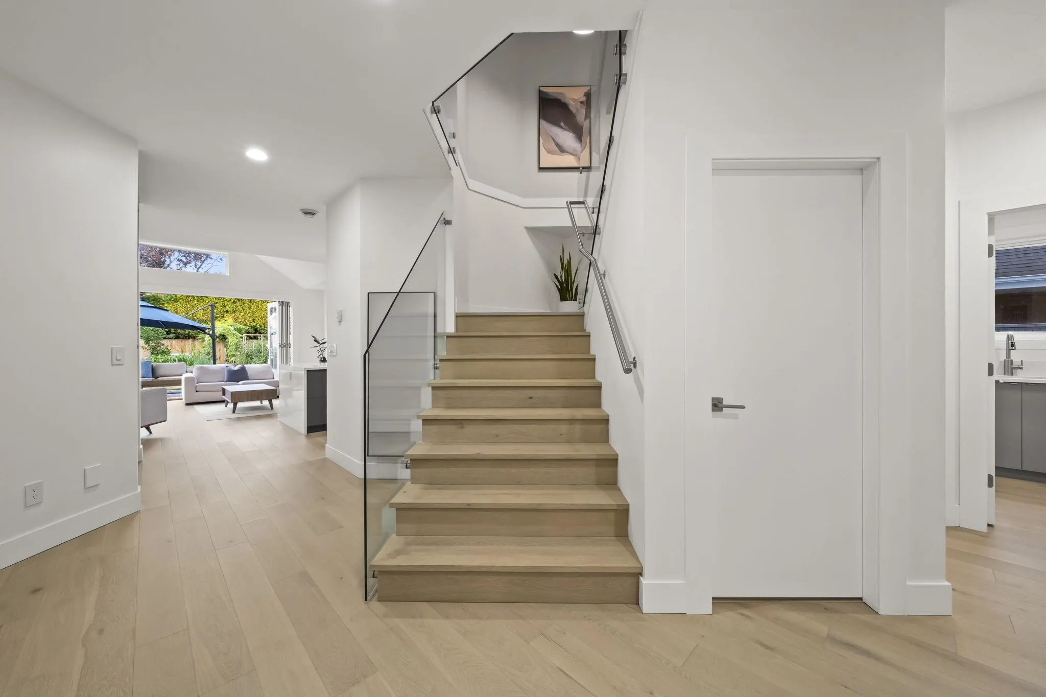 5358 Crescent Drive
