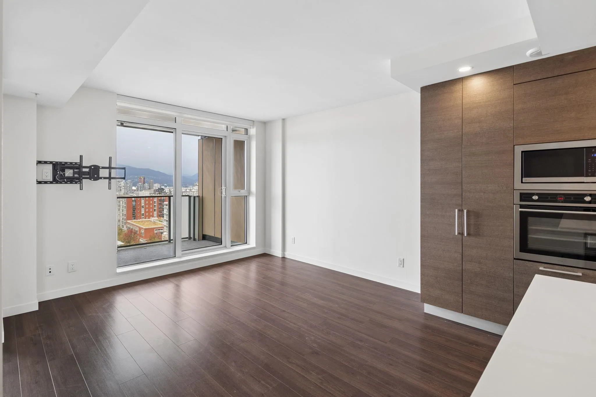 285 E 10th Avenue #1101
