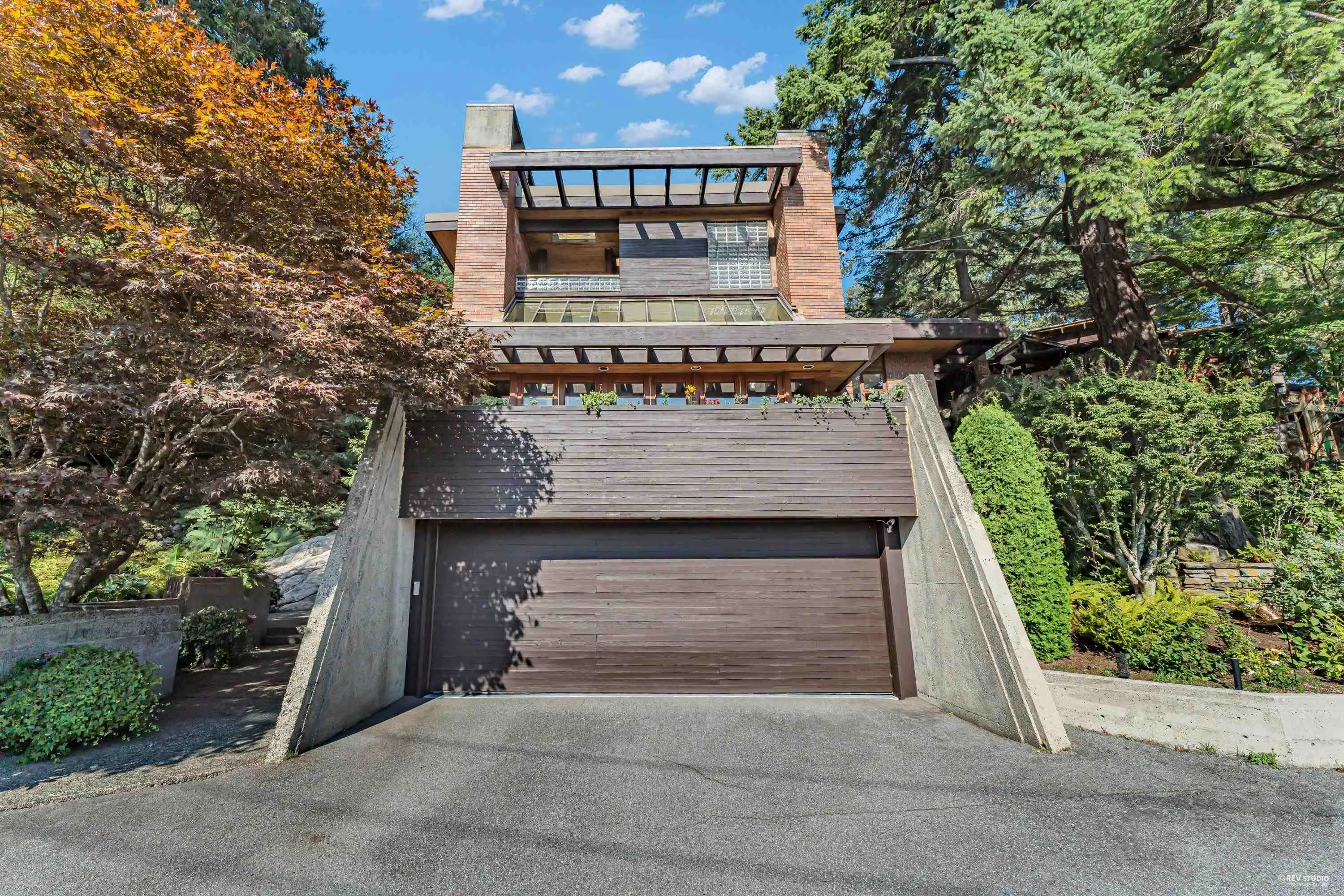 4651 Marine Drive