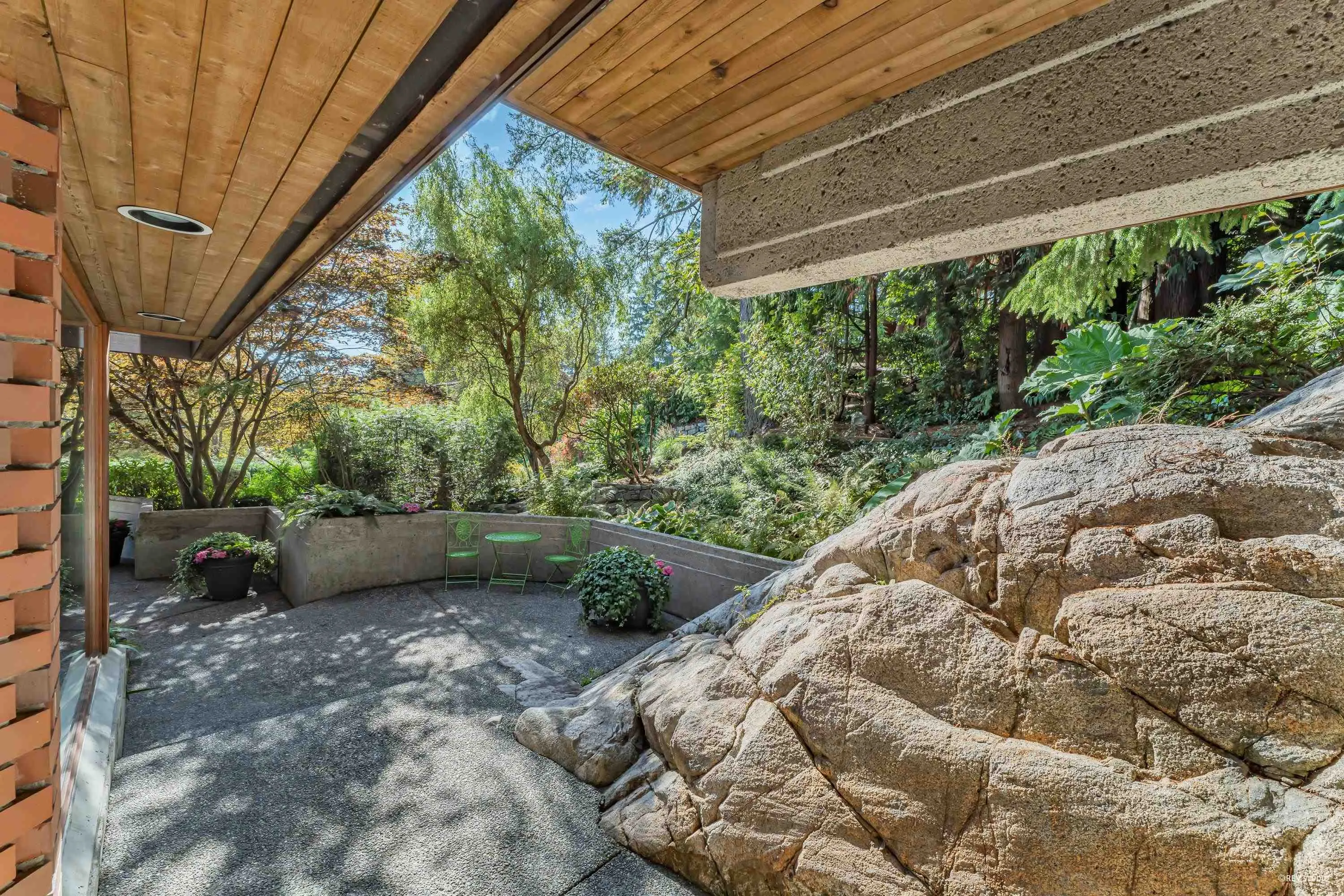 4651 Marine Drive