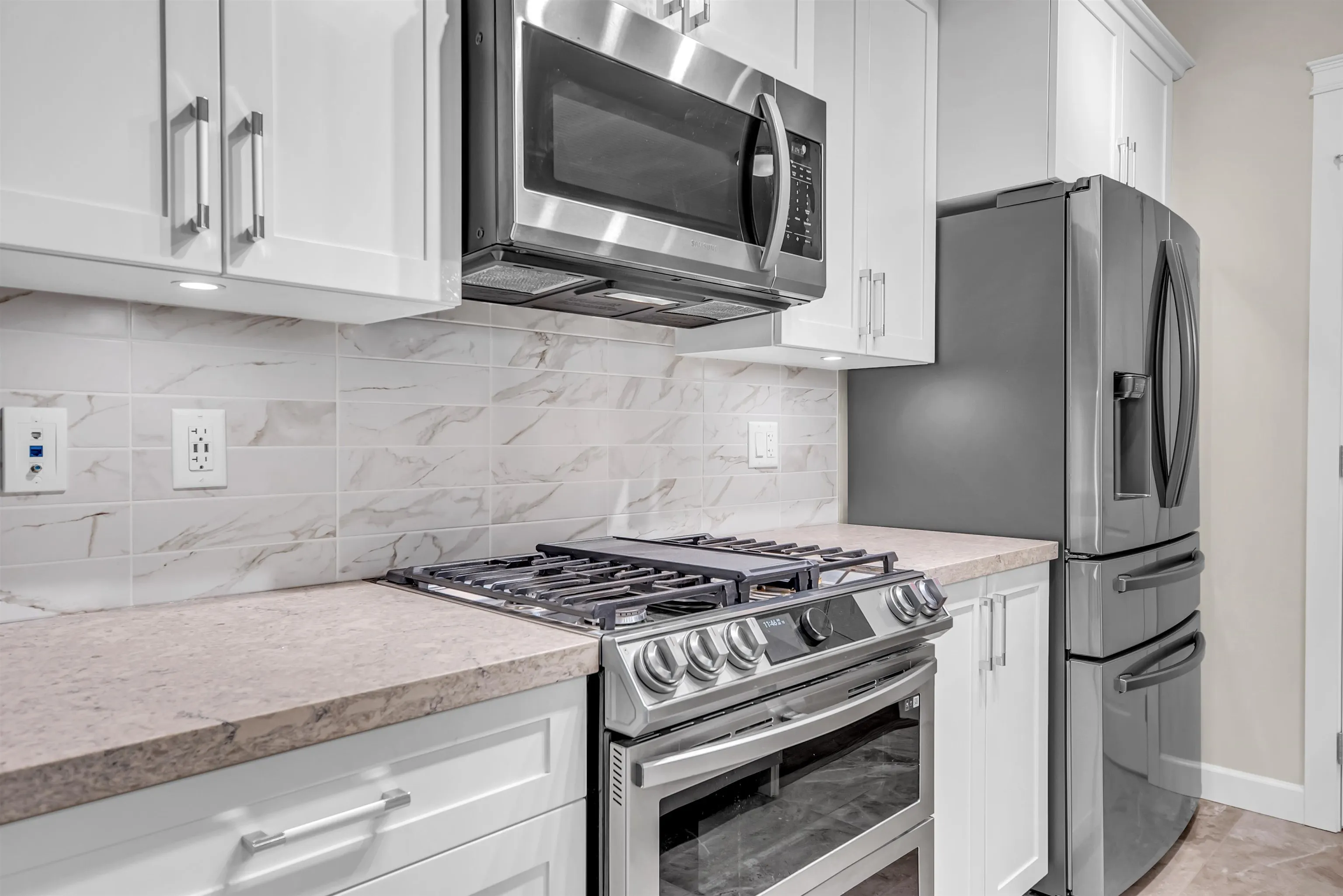 20328 86 Avenue #201