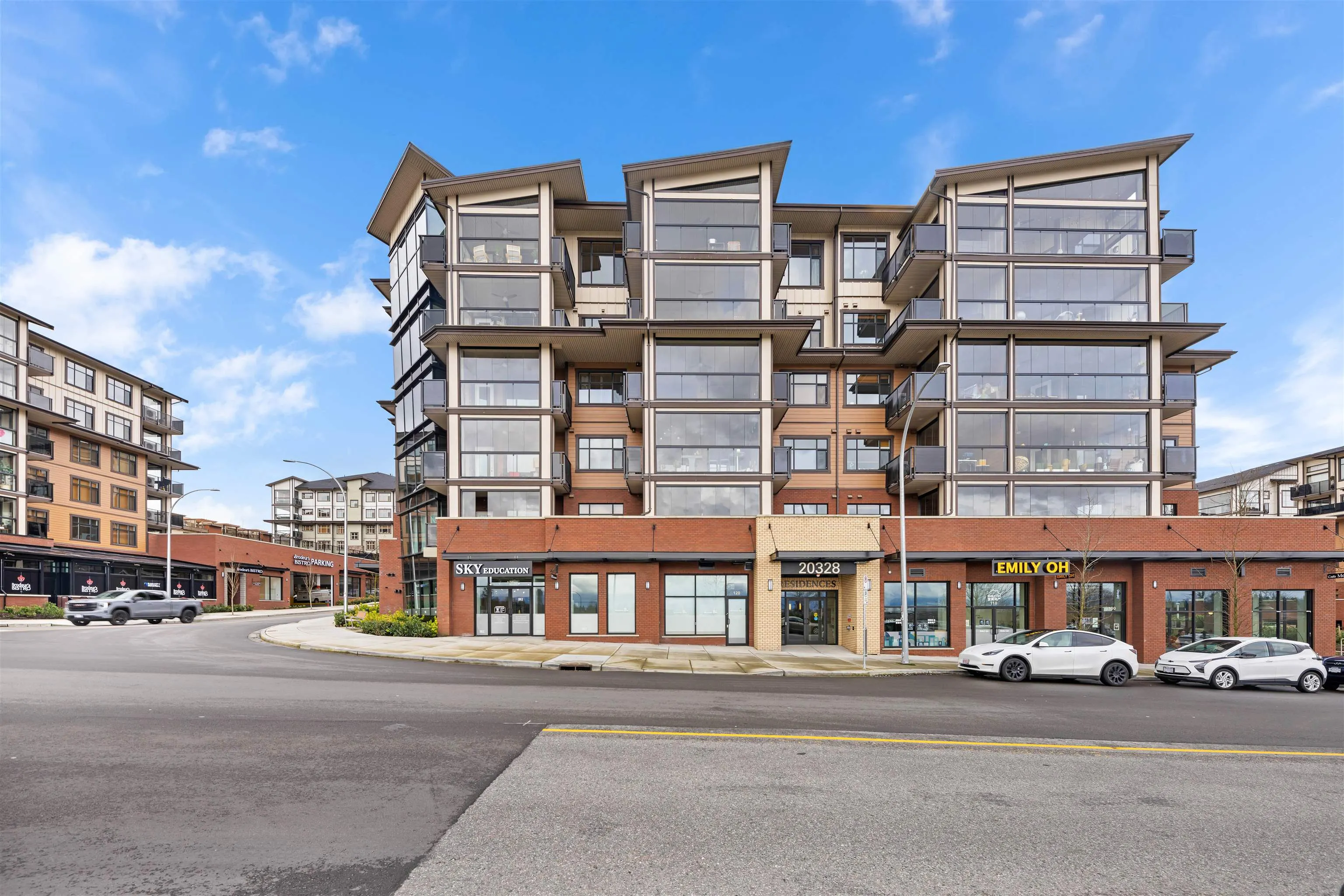 20328 86 Avenue #201