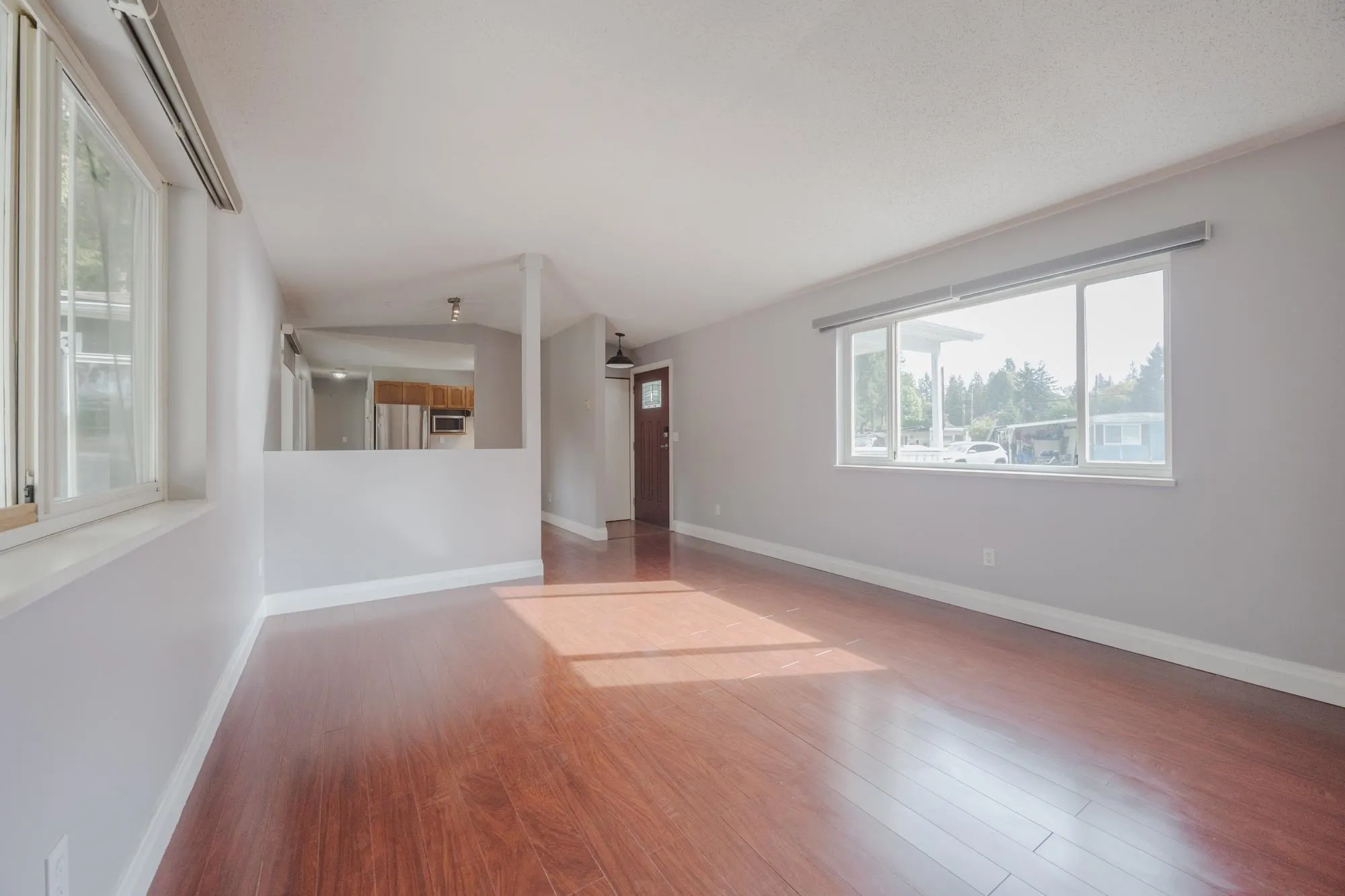 23205 Calvin Crescent #5