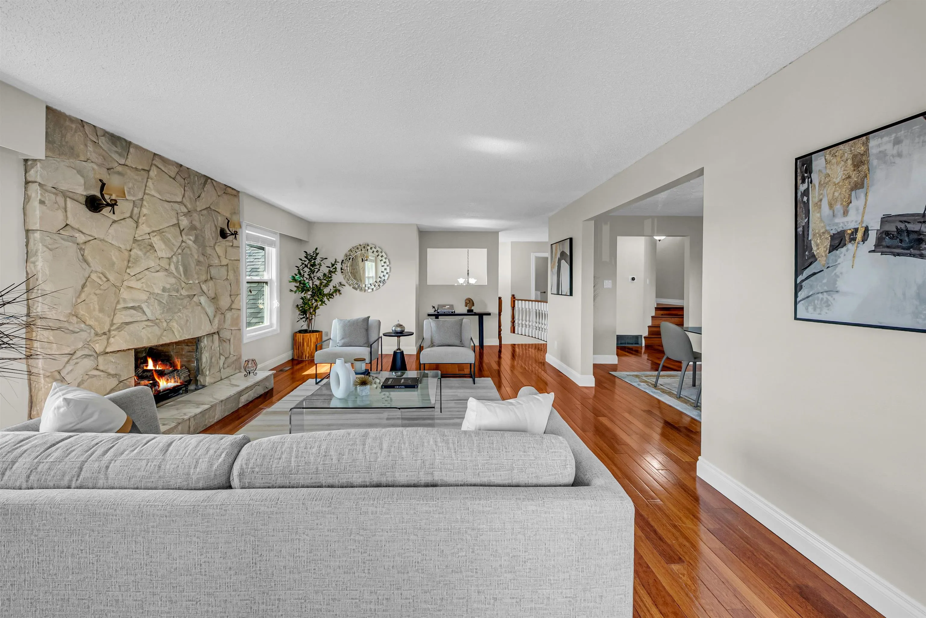 7347 Queenston Court