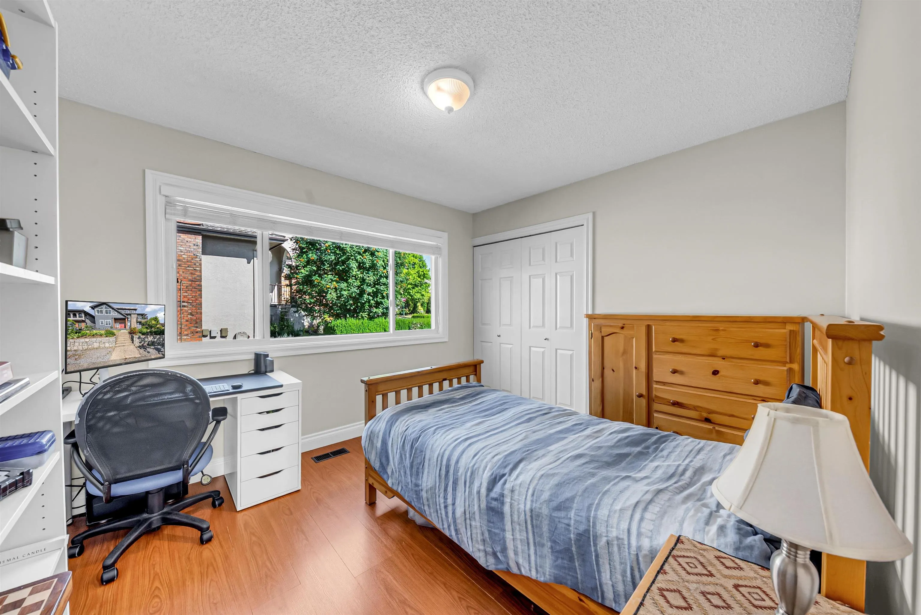 7347 Queenston Court