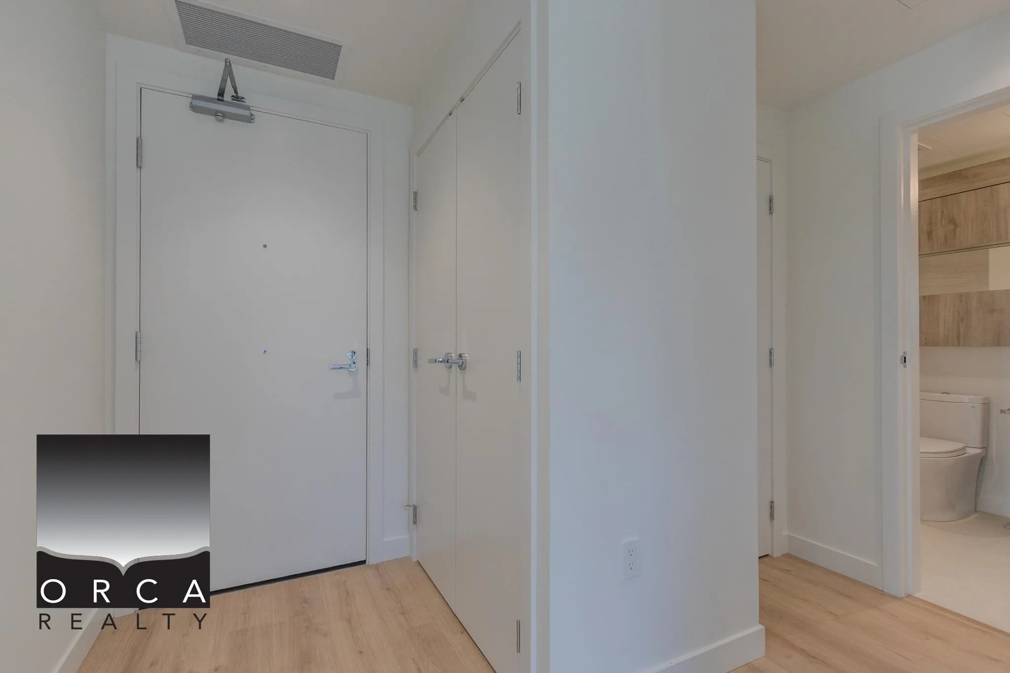 755 Harbour Drive #609
