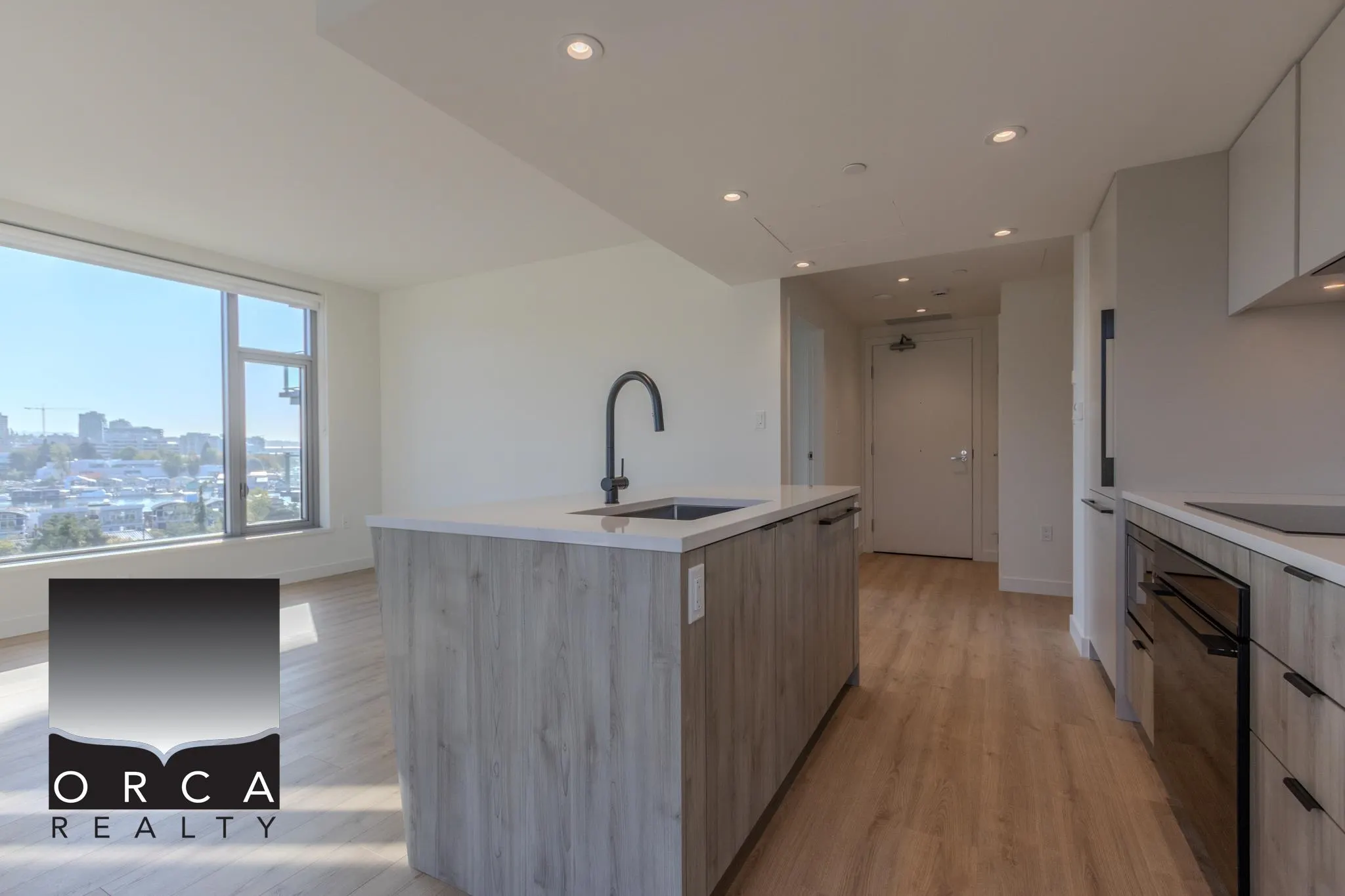 755 Harbour Drive #609