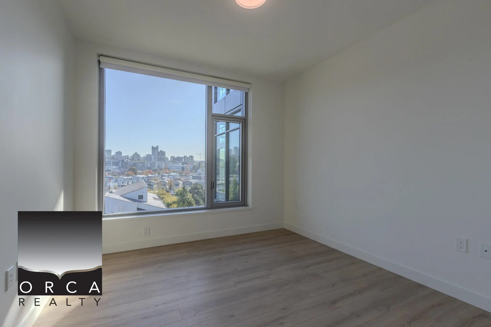 755 Harbour Drive #609