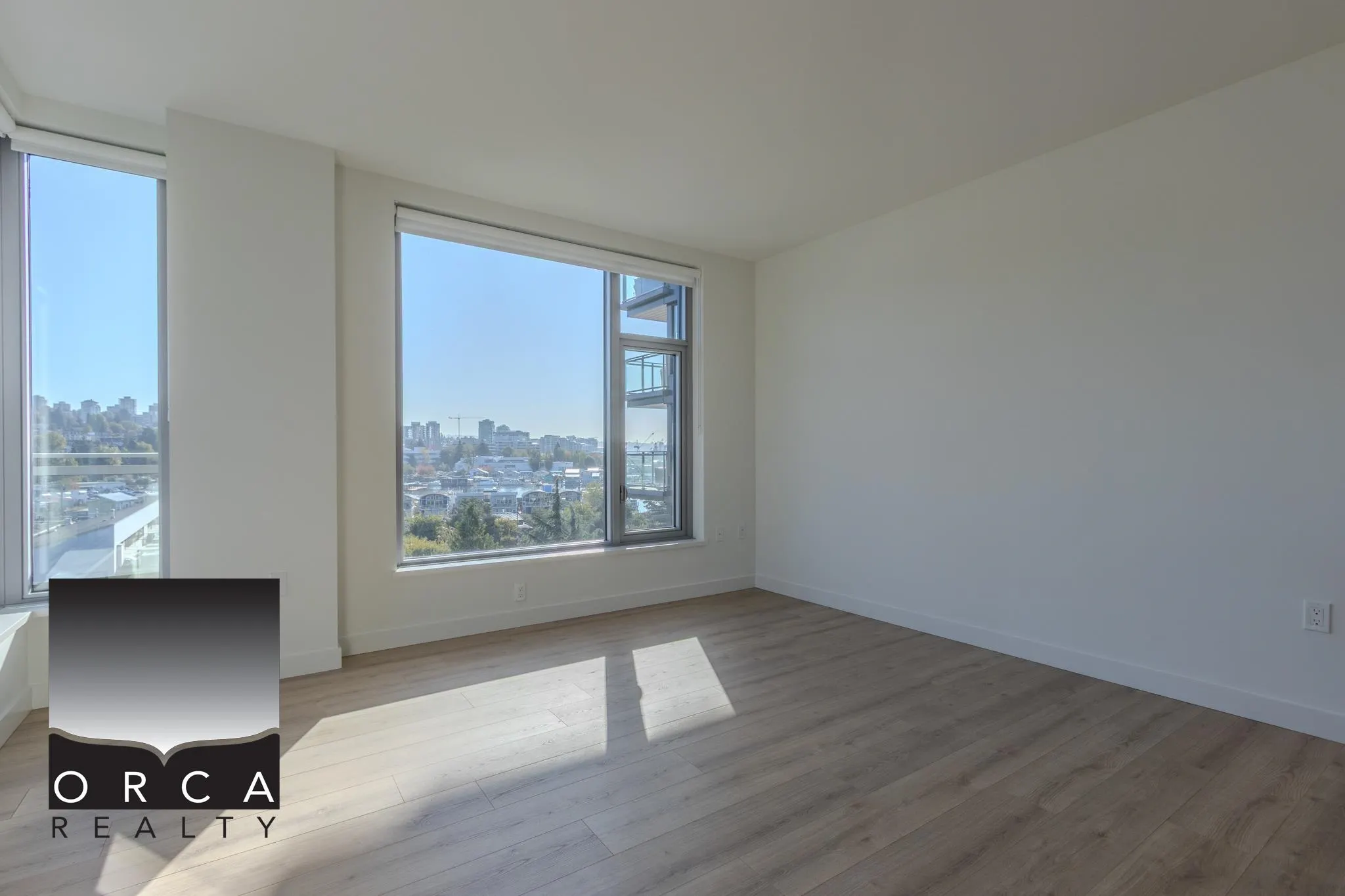 755 Harbour Drive #609