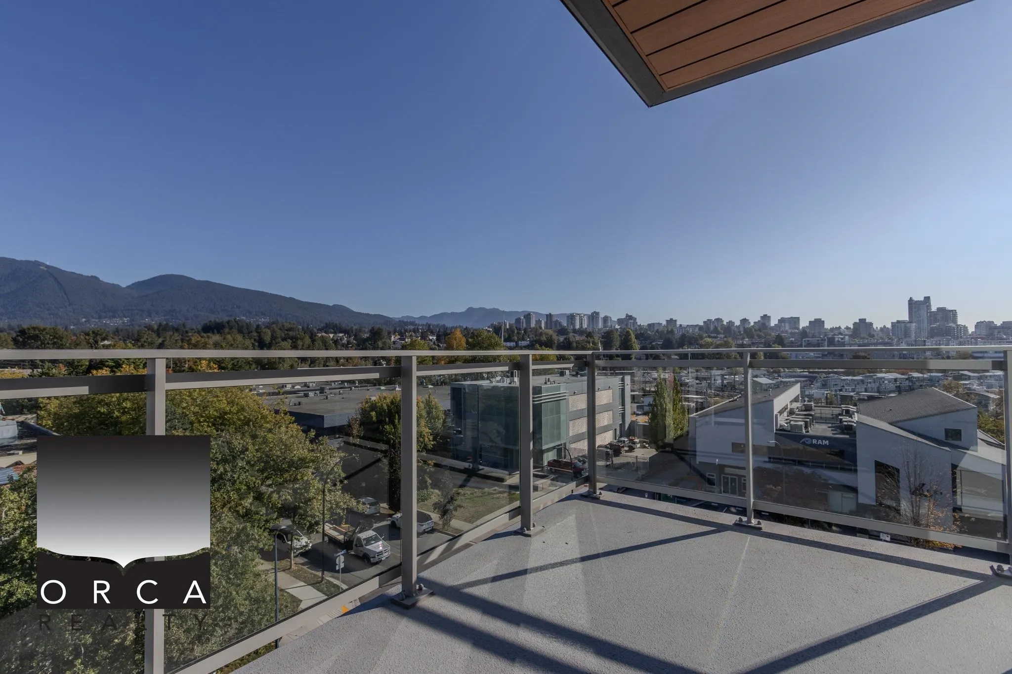 755 Harbour Drive #609