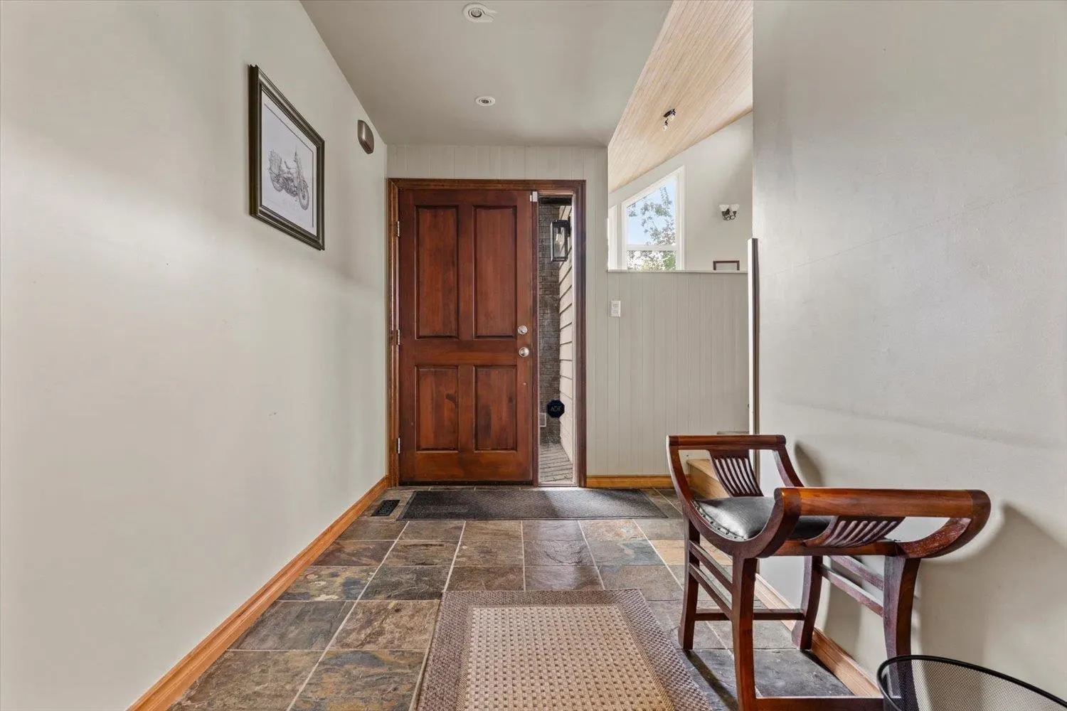 47390 Swallow Crescent