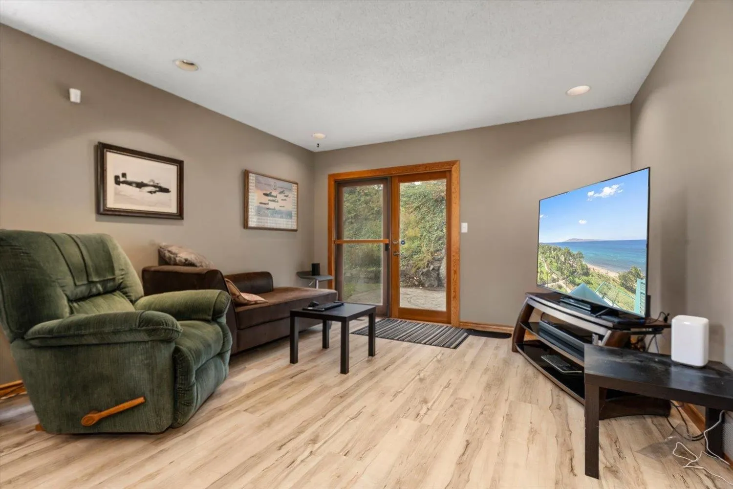 47390 Swallow Crescent