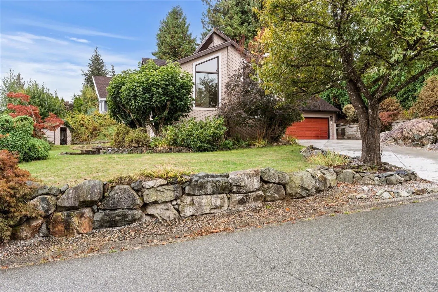 47390 Swallow Crescent