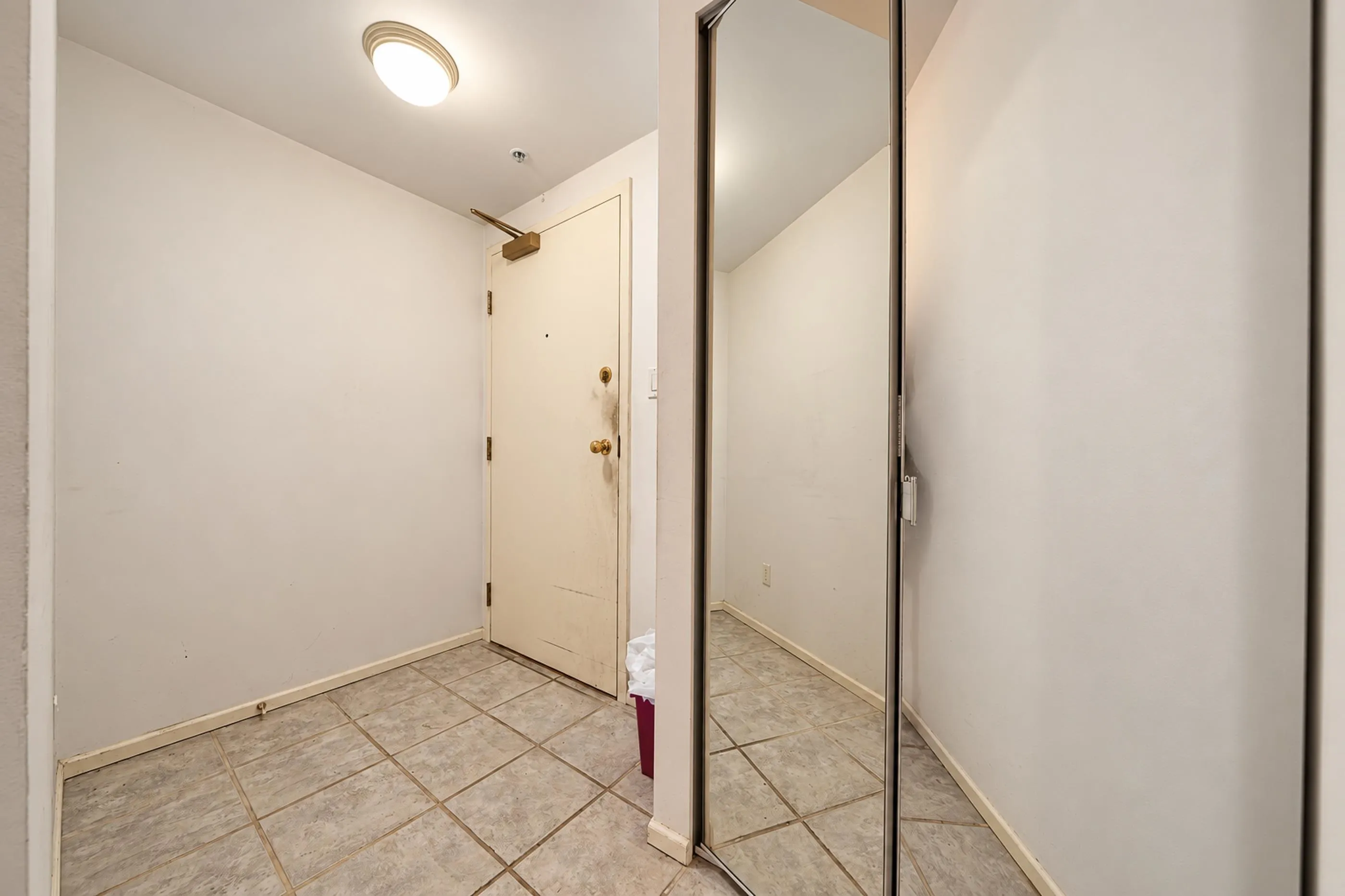 288 E 8th Avenue #402