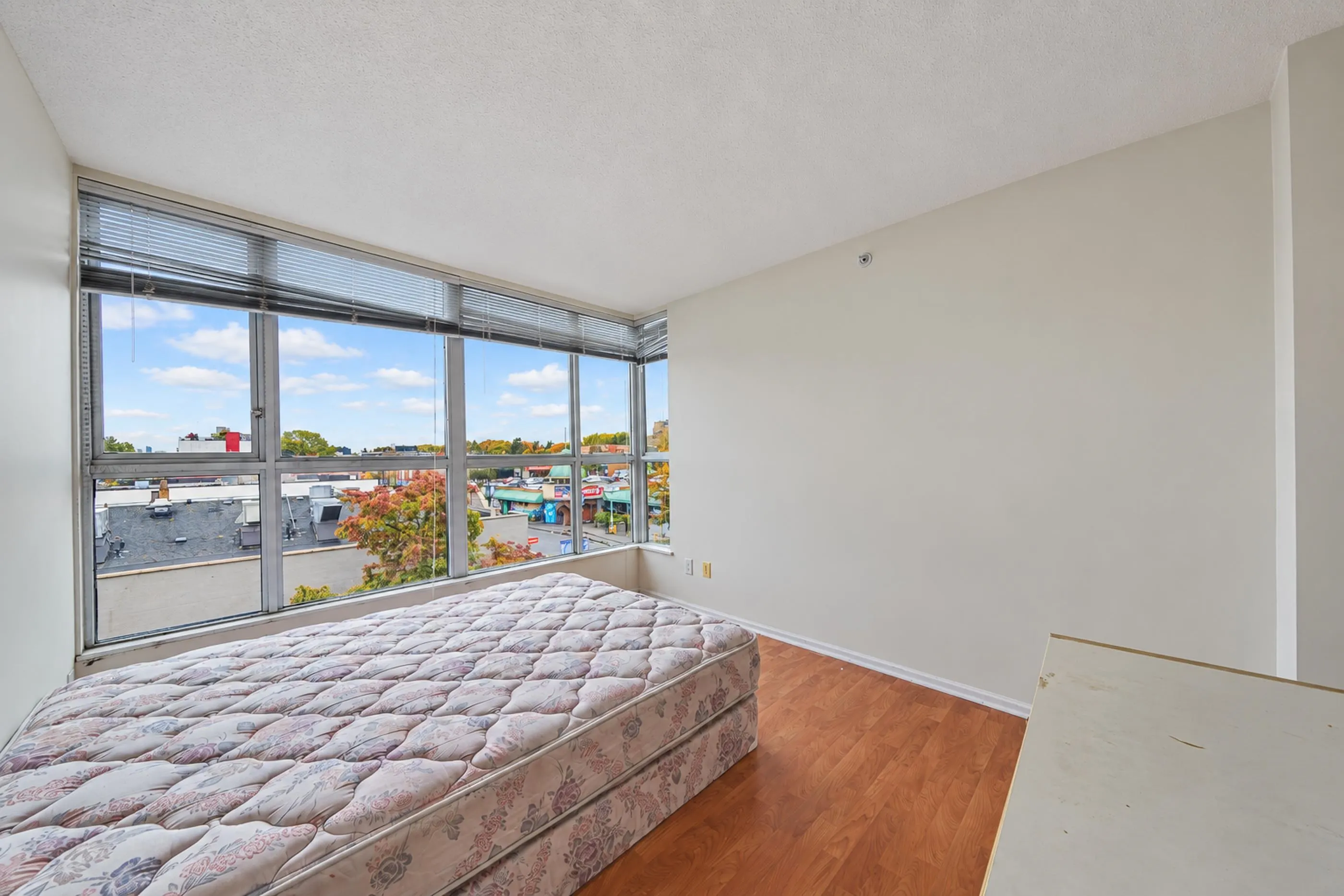 288 E 8th Avenue #402