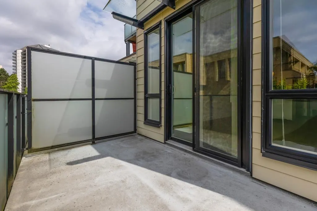 6533 Mckay Avenue #210