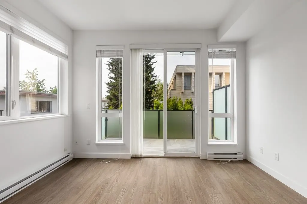 6533 Mckay Avenue #210