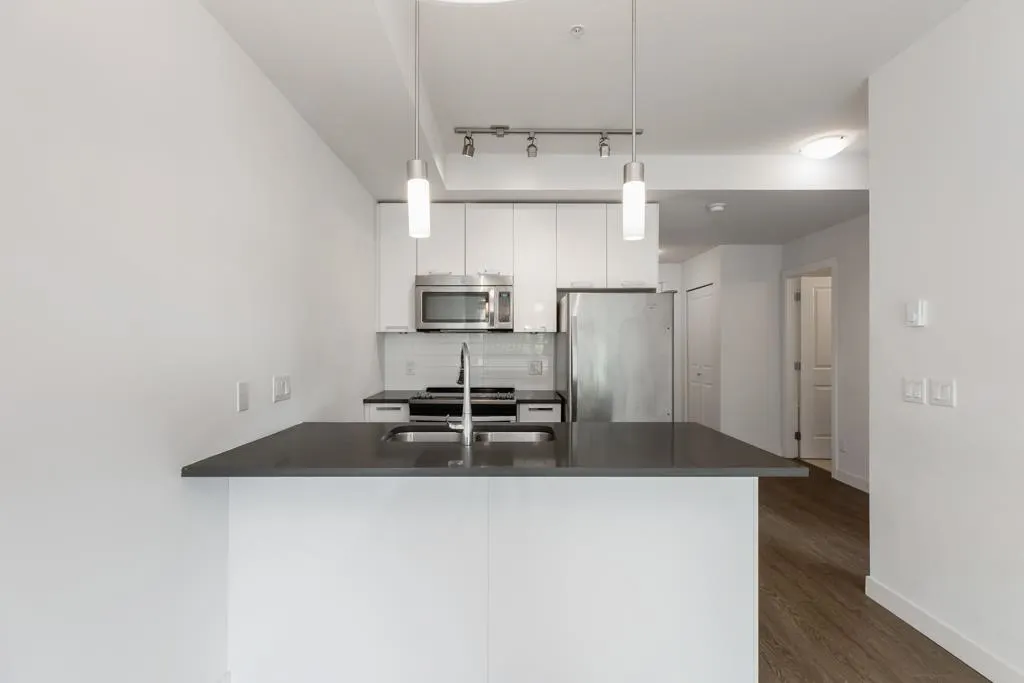 6533 Mckay Avenue #210