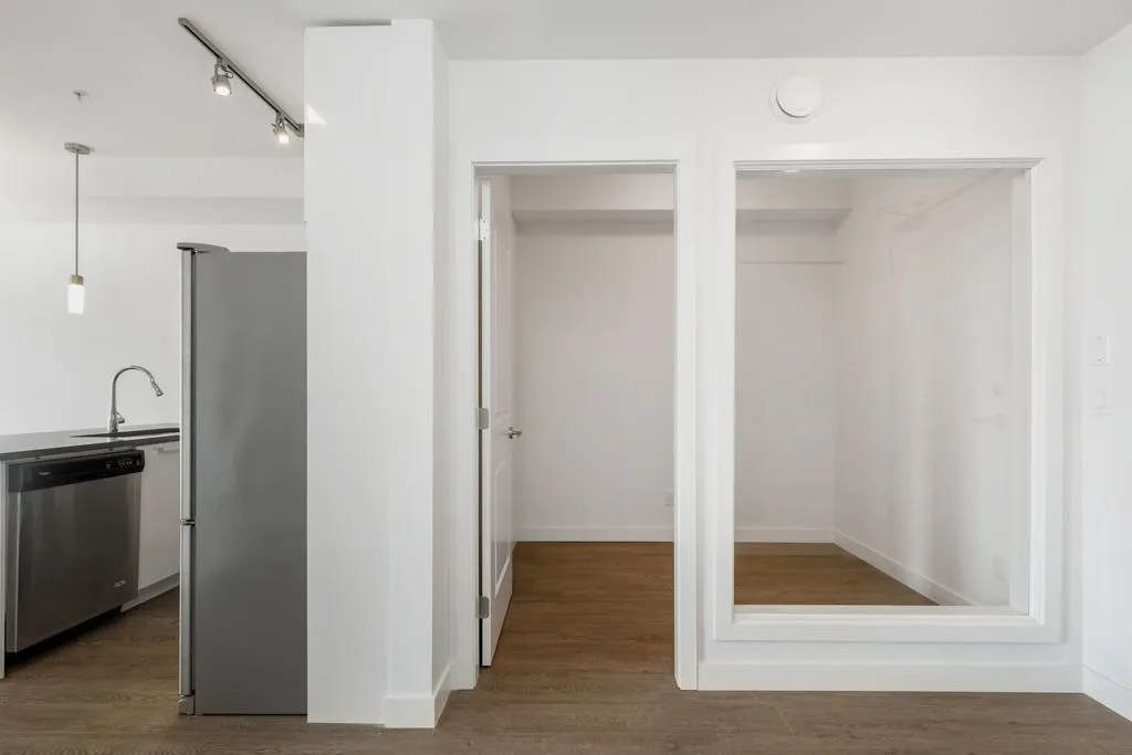 6533 Mckay Avenue #210