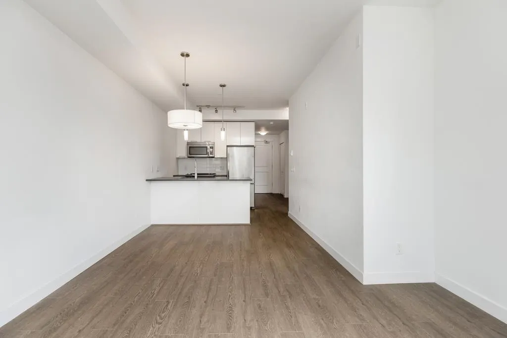 6533 Mckay Avenue #210