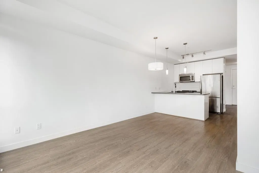 6533 Mckay Avenue #210
