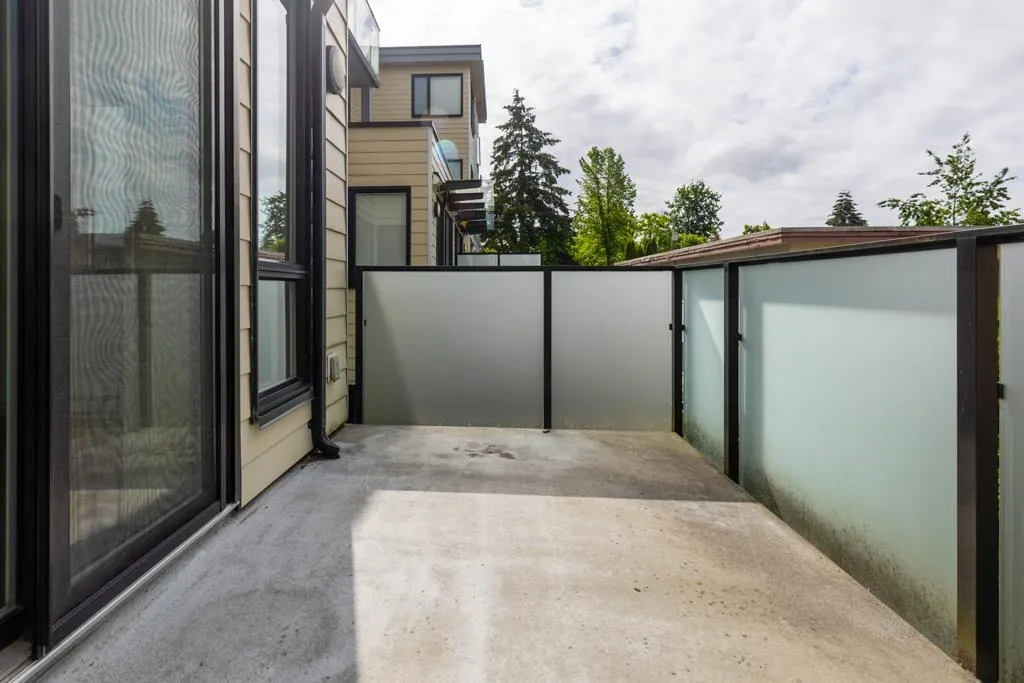 6533 Mckay Avenue #210