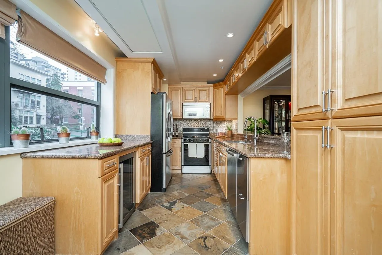 1233 Beach Avenue #304