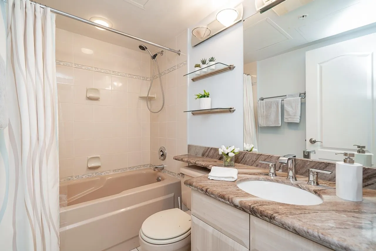 1233 Beach Avenue #304