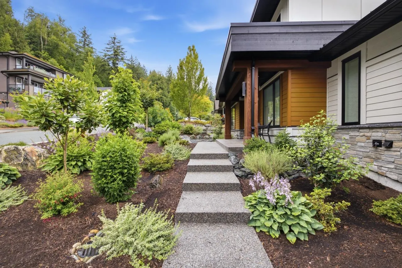 5487 Maclachlan Place