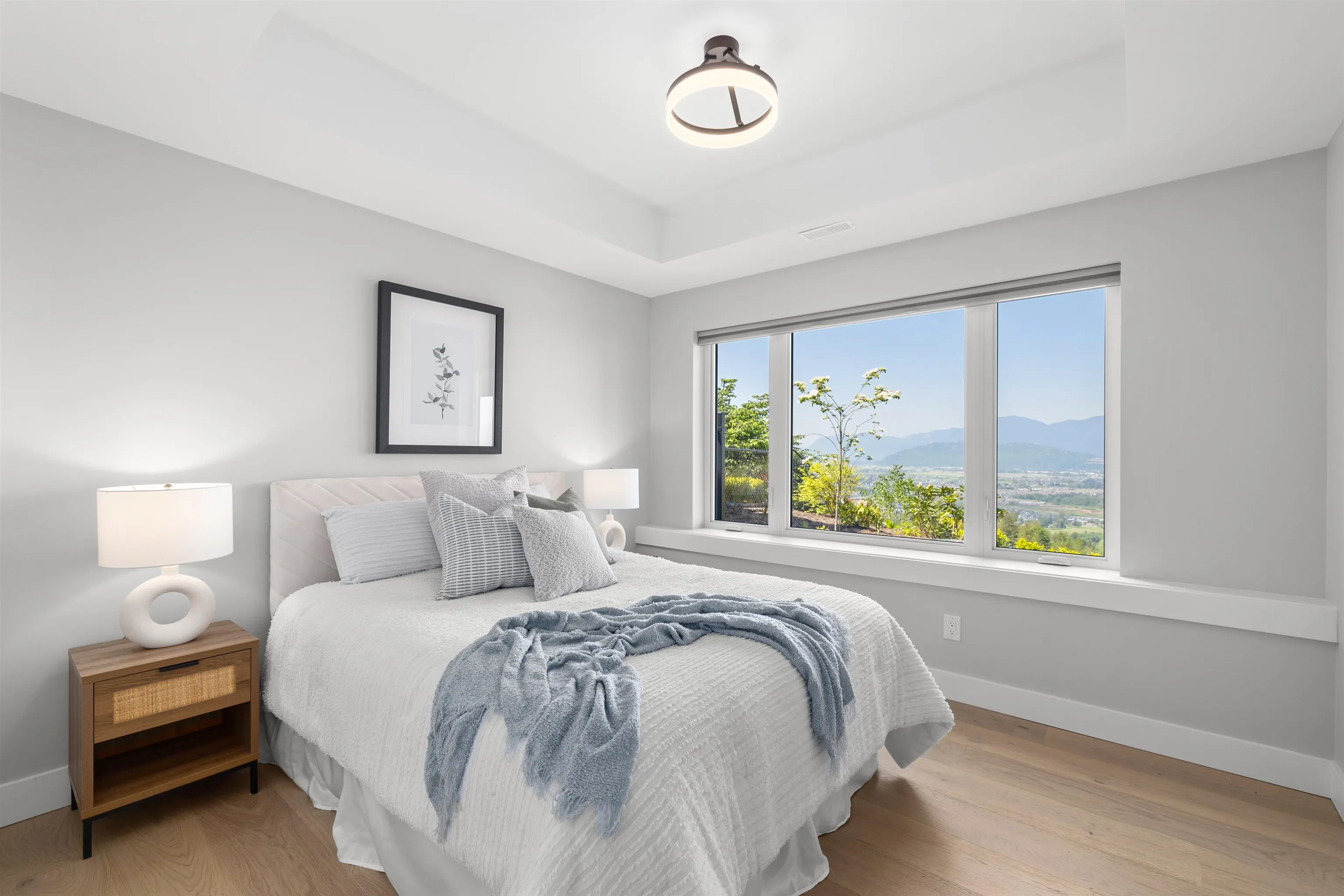 5487 Maclachlan Place