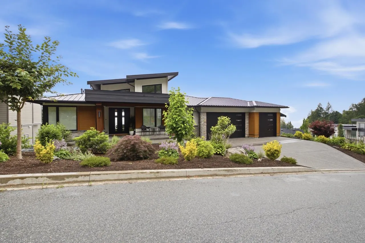 5487 Maclachlan Place