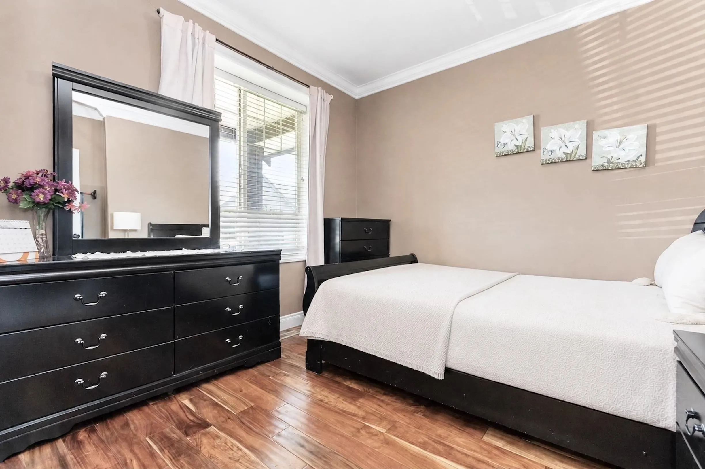 6556 Lavender Place