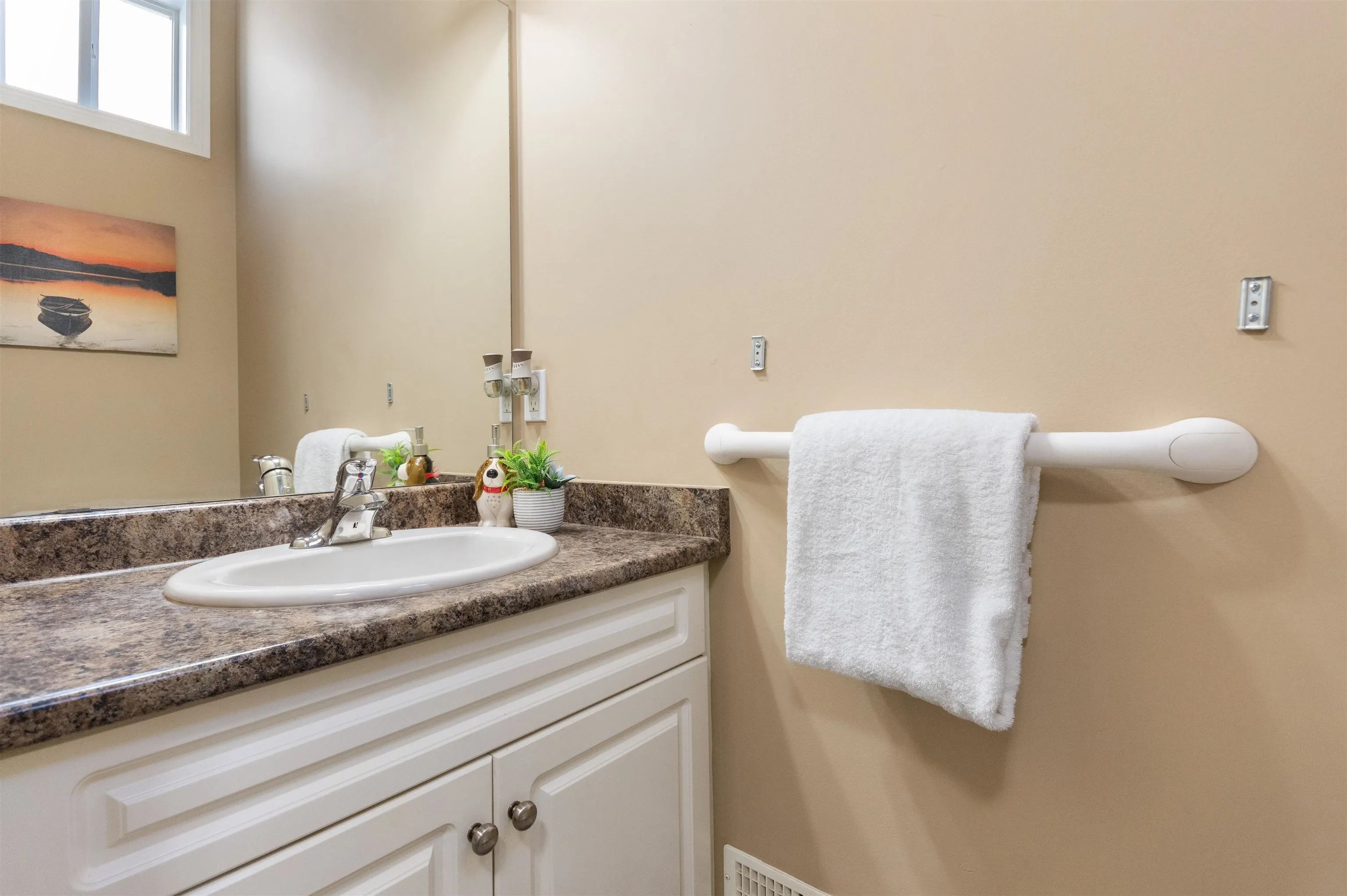 6556 Lavender Place