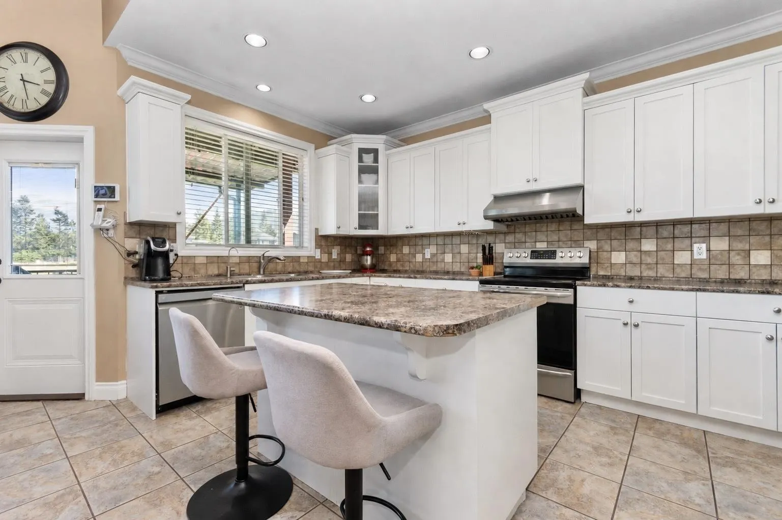 6556 Lavender Place