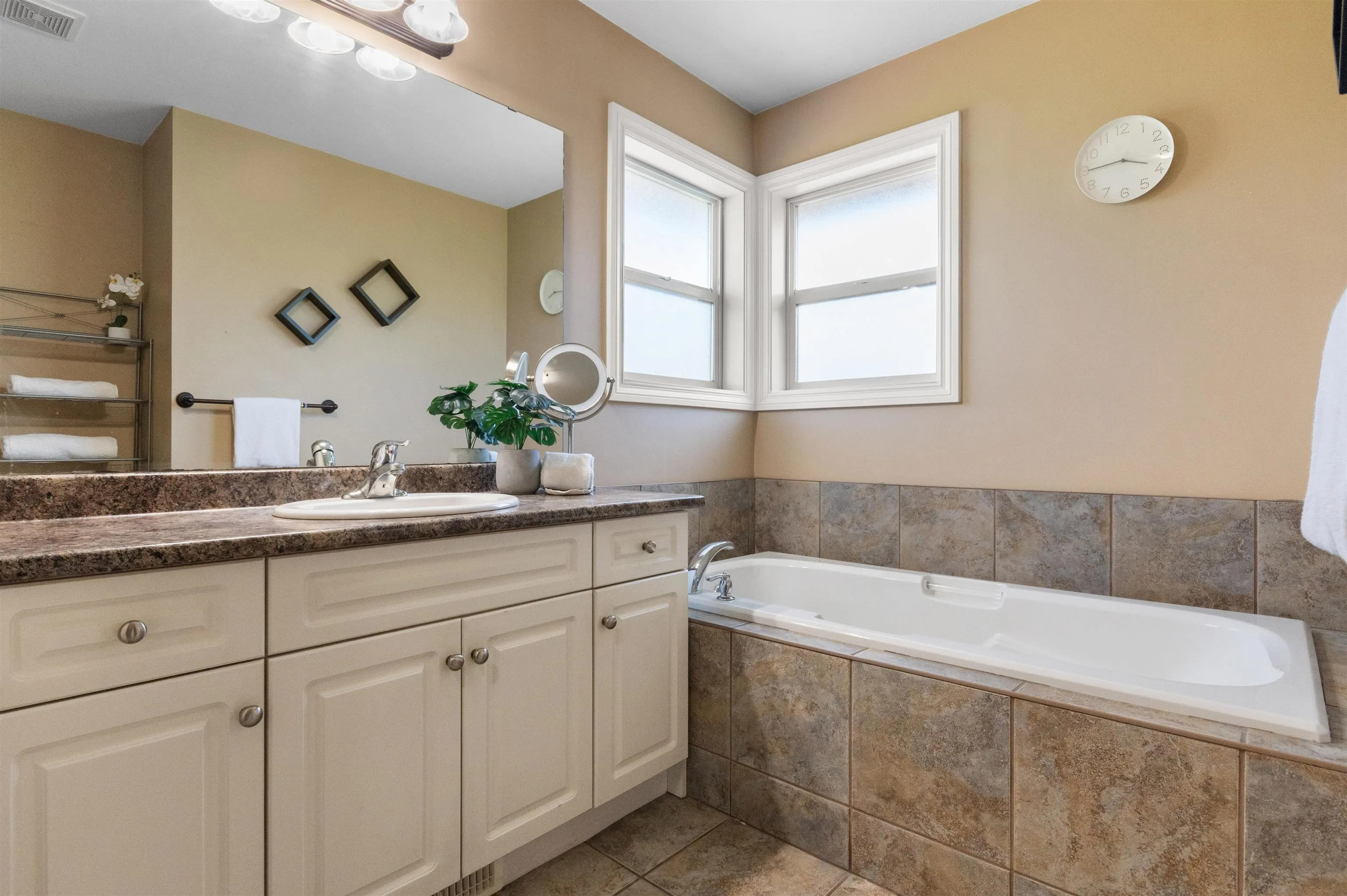 6556 Lavender Place